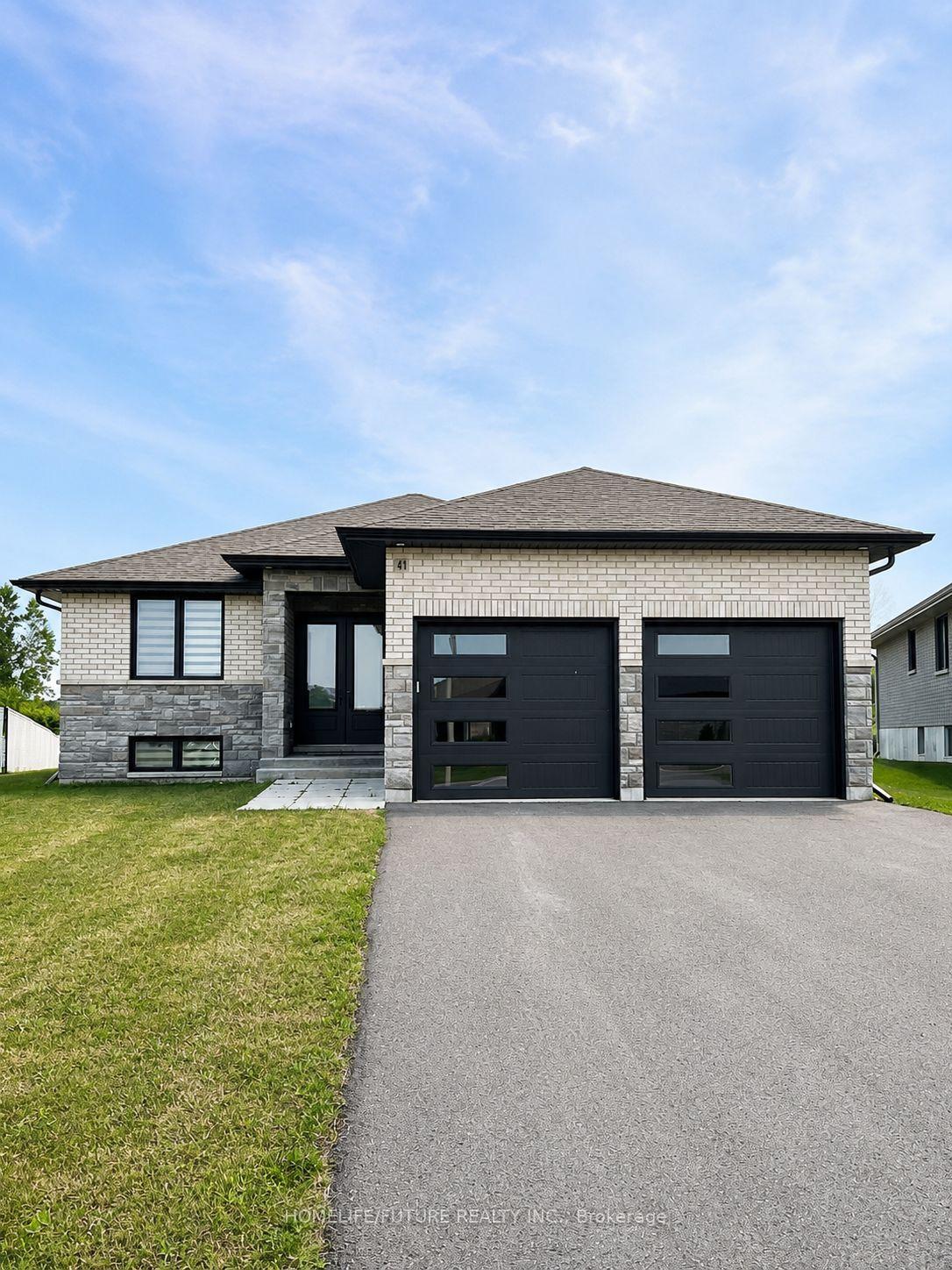 Photo 1 of 41 Cattail Crescent, Quinte West, Murray Ward — HOMEH