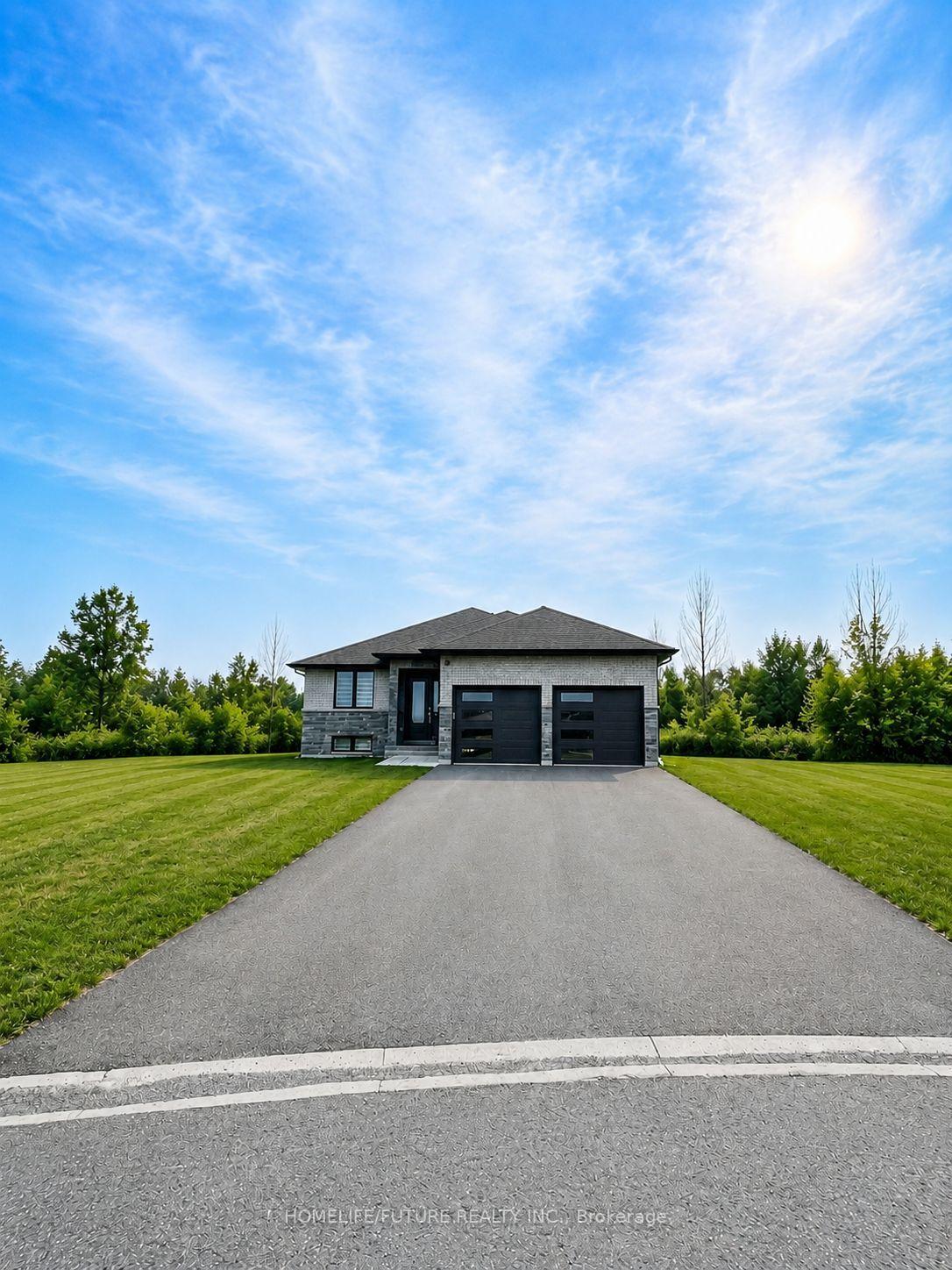 Photo 2 of 41 Cattail Crescent, Quinte West, Murray Ward — HOMEH