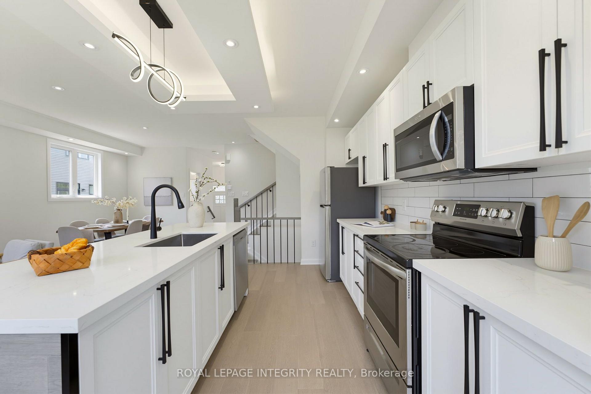 Photo 23 of 127 Chakra Street, Ottawa, Barrhaven - Heritage Park — HOMEH
