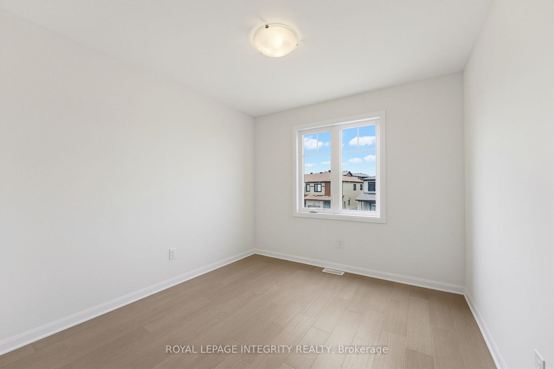 Photo 34 of 127 Chakra Street, Ottawa, Barrhaven - Heritage Park — HOMEH