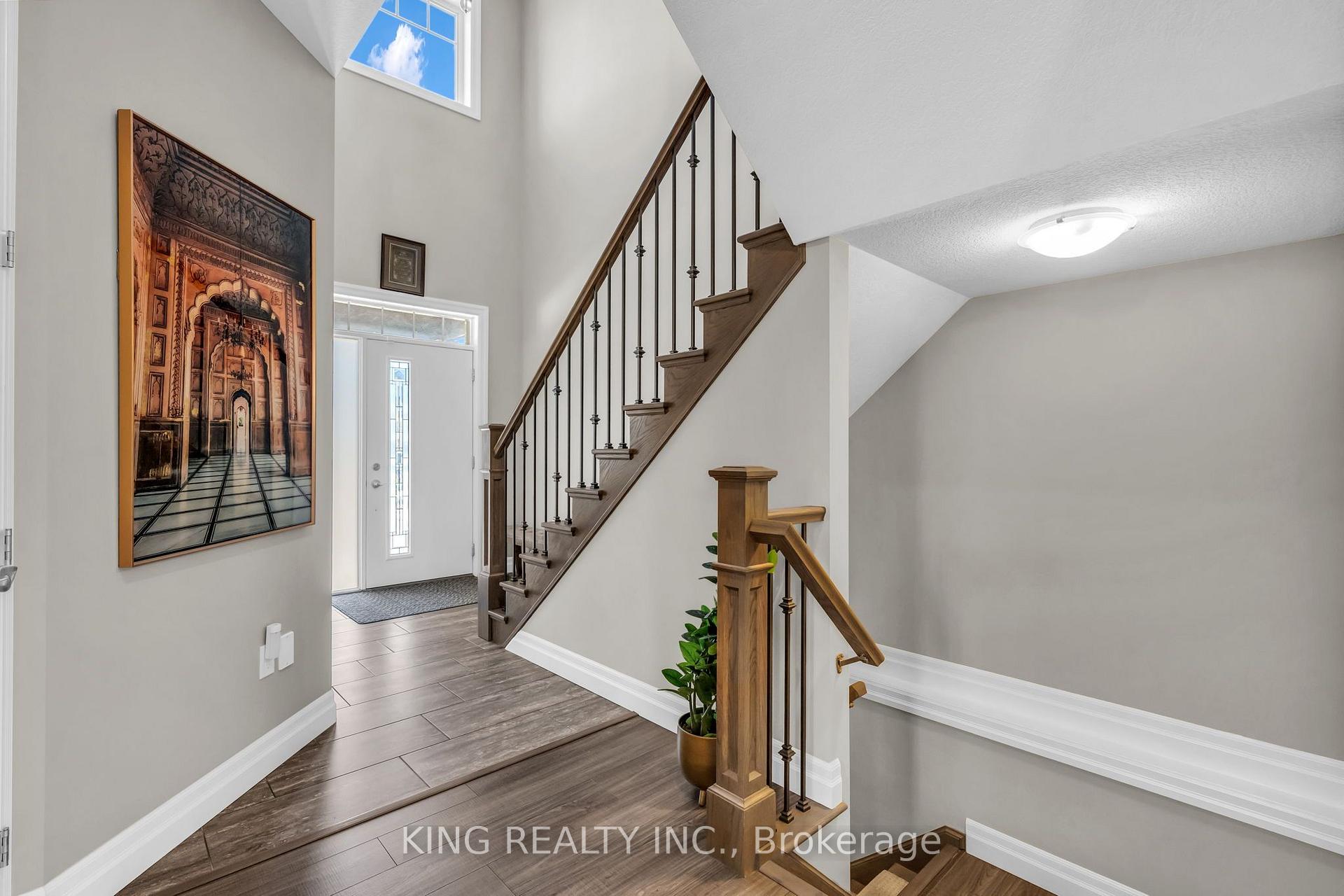 Photo 8 of Unit 33, 1061 Eagletrace Drive, London, North S — HOMEH