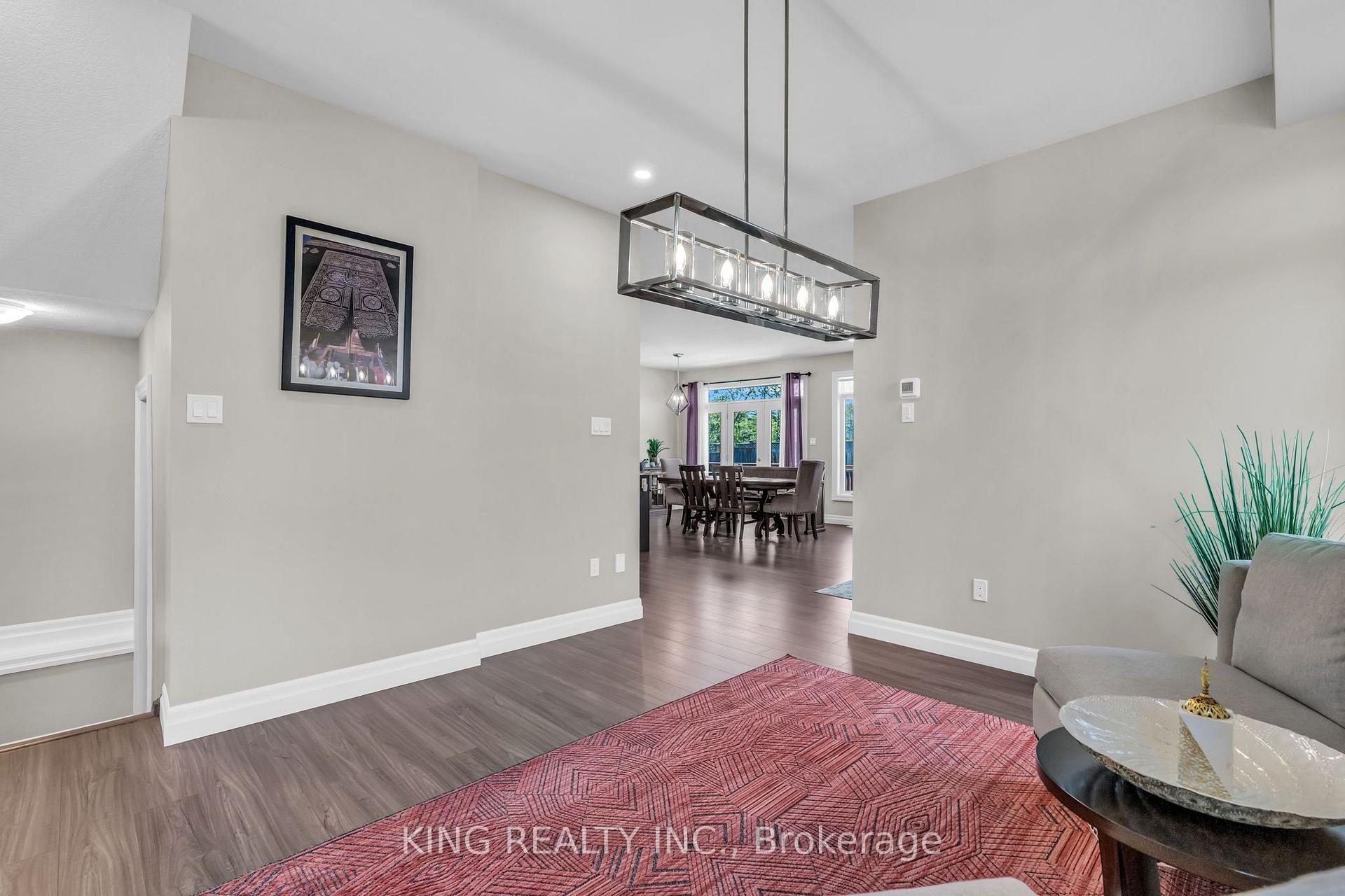 Photo 10 of Unit 33, 1061 Eagletrace Drive, London, North S — HOMEH