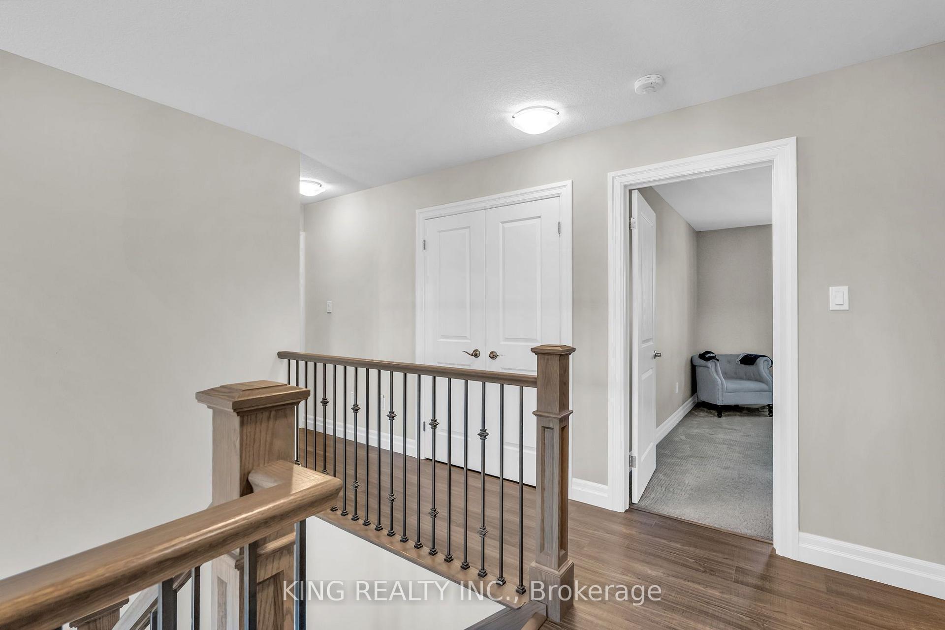 Photo 19 of Unit 33, 1061 Eagletrace Drive, London, North S — HOMEH