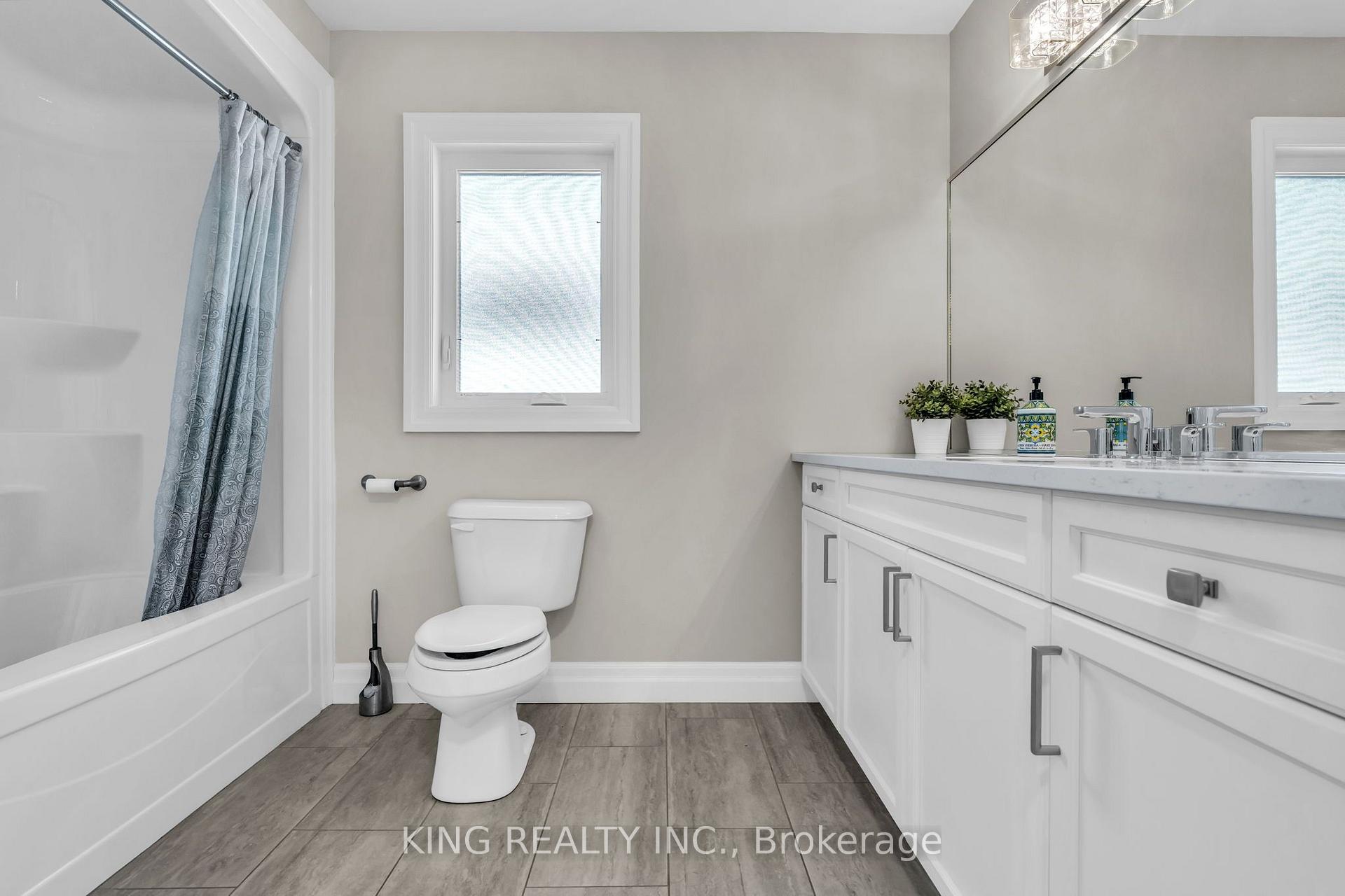 Photo 22 of Unit 33, 1061 Eagletrace Drive, London, North S — HOMEH