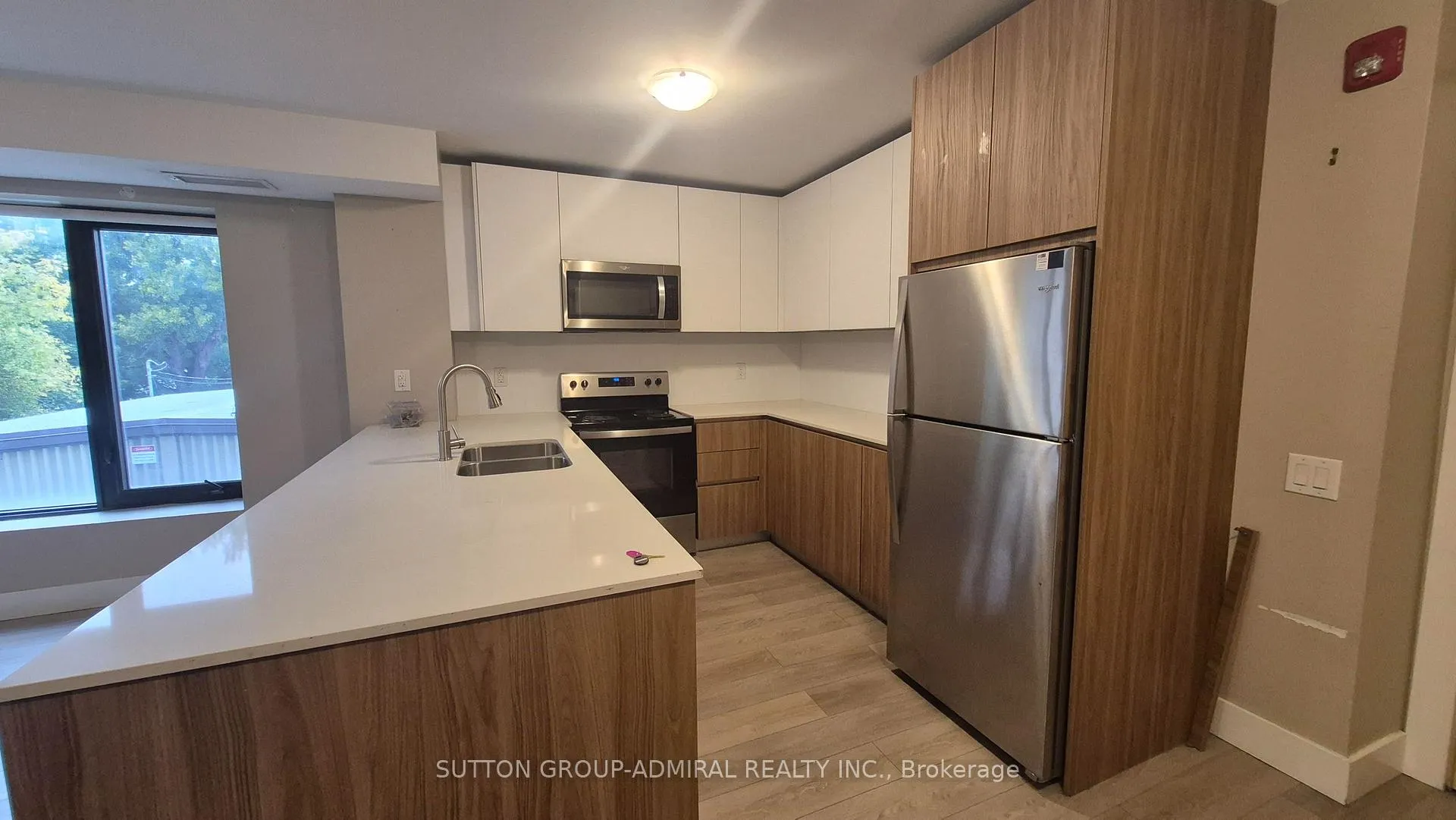 Photo of Unit 202, 293 Viewmount Avenue