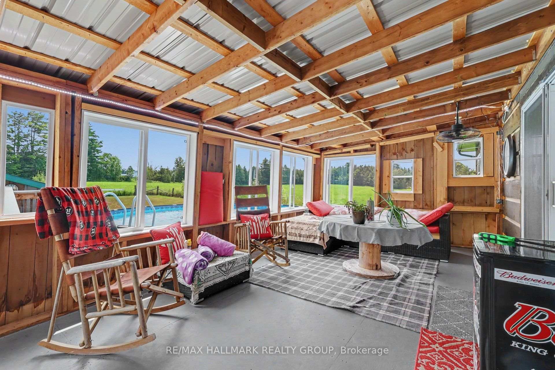 Photo 13 of 117 Lorlei Drive, McNab/Braeside, Mcnab/Braeside Twps — HOMEH