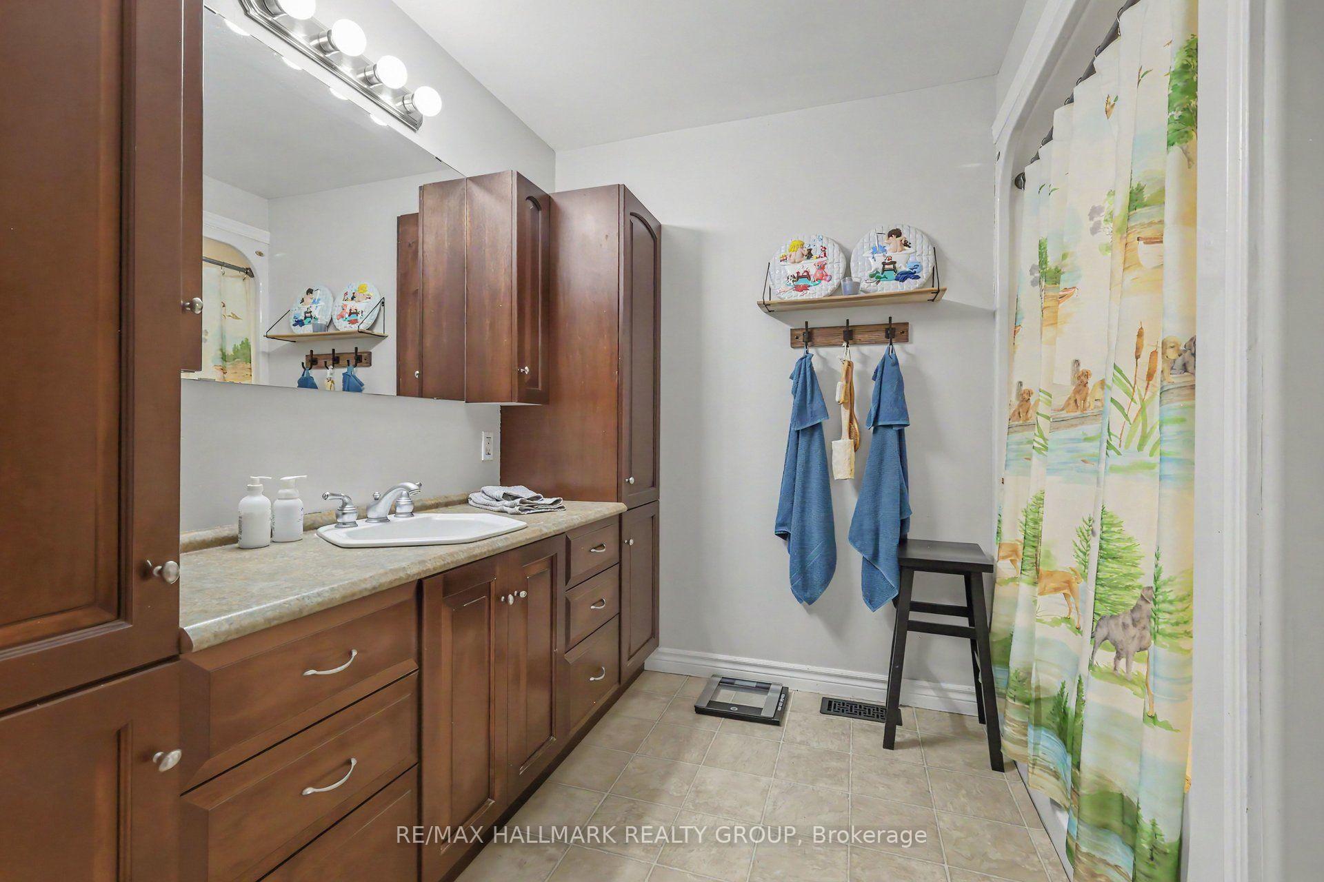 Photo 22 of 117 Lorlei Drive, McNab/Braeside, Mcnab/Braeside Twps — HOMEH