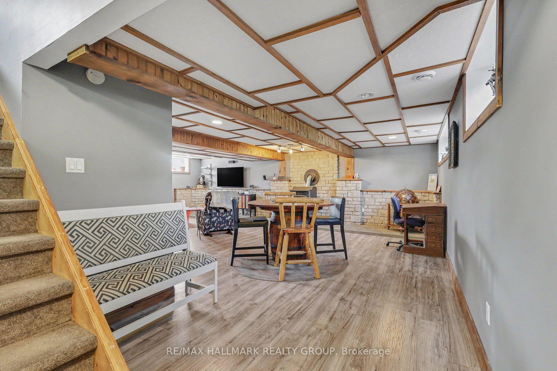 Photo 27 of 117 Lorlei Drive, McNab/Braeside, Mcnab/Braeside Twps — HOMEH