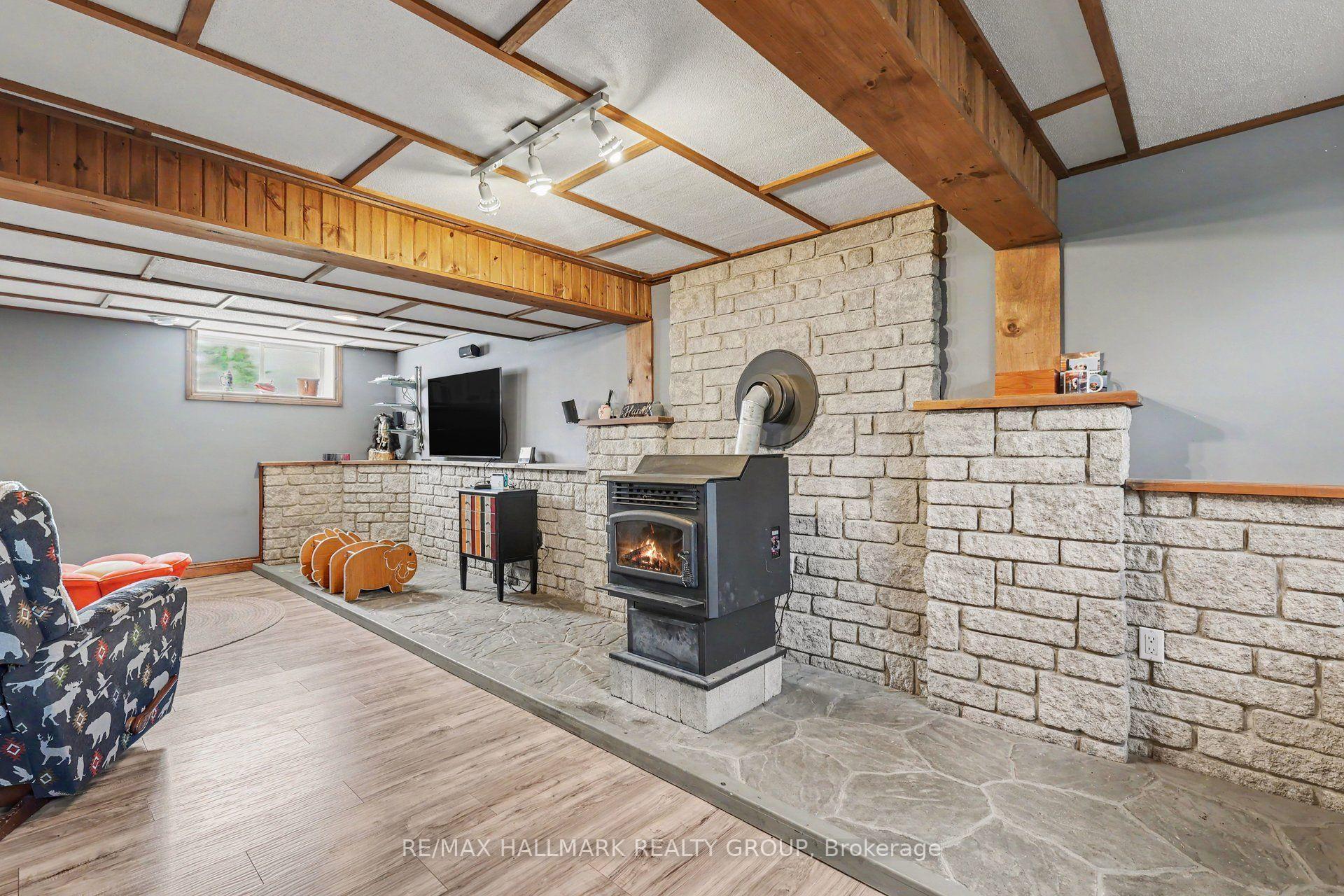 Photo 28 of 117 Lorlei Drive, McNab/Braeside, Mcnab/Braeside Twps — HOMEH