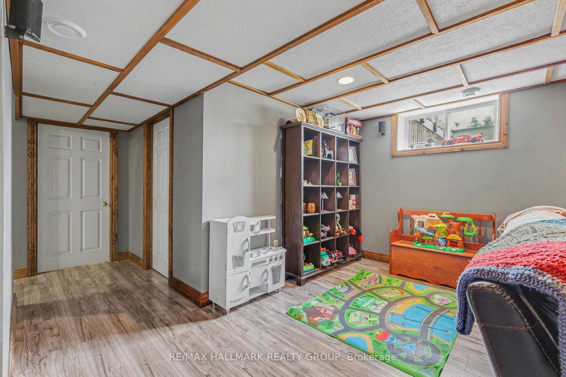 Photo 30 of 117 Lorlei Drive, McNab/Braeside, Mcnab/Braeside Twps — HOMEH