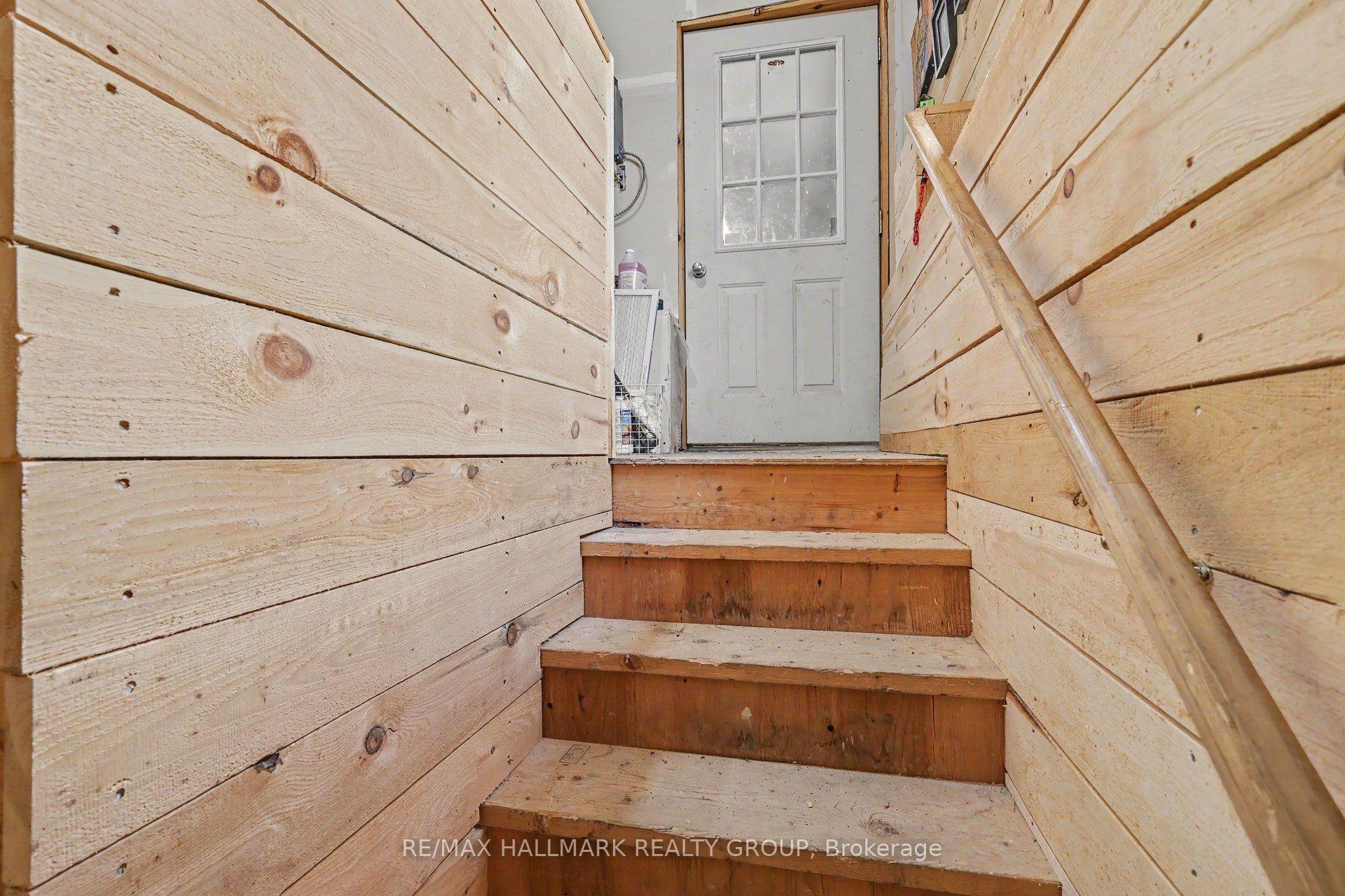 Photo 34 of 117 Lorlei Drive, McNab/Braeside, Mcnab/Braeside Twps — HOMEH