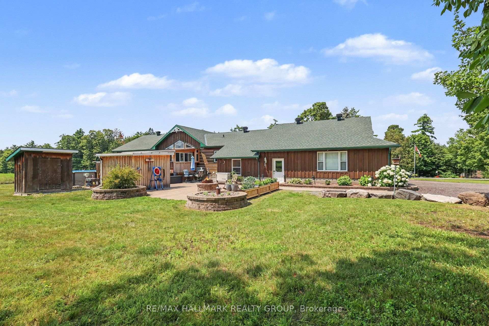 Photo 38 of 117 Lorlei Drive, McNab/Braeside, Mcnab/Braeside Twps — HOMEH