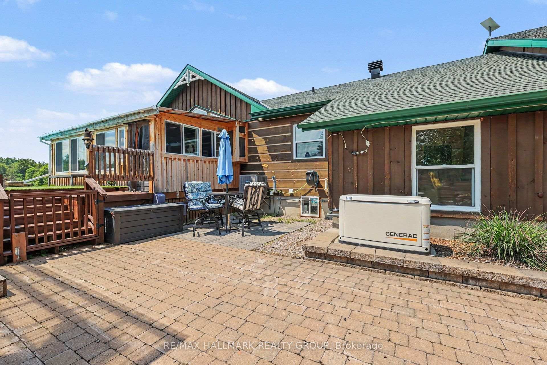Photo 42 of 117 Lorlei Drive, McNab/Braeside, Mcnab/Braeside Twps — HOMEH
