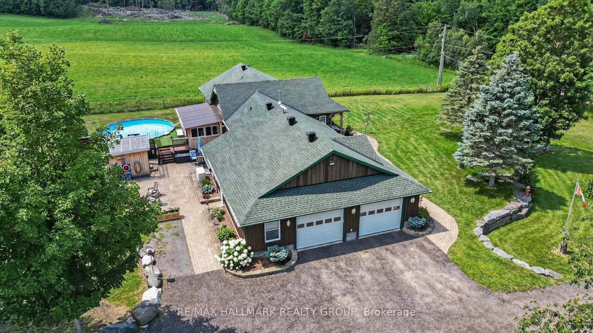 Photo 50 of 117 Lorlei Drive, McNab/Braeside, Mcnab/Braeside Twps — HOMEH