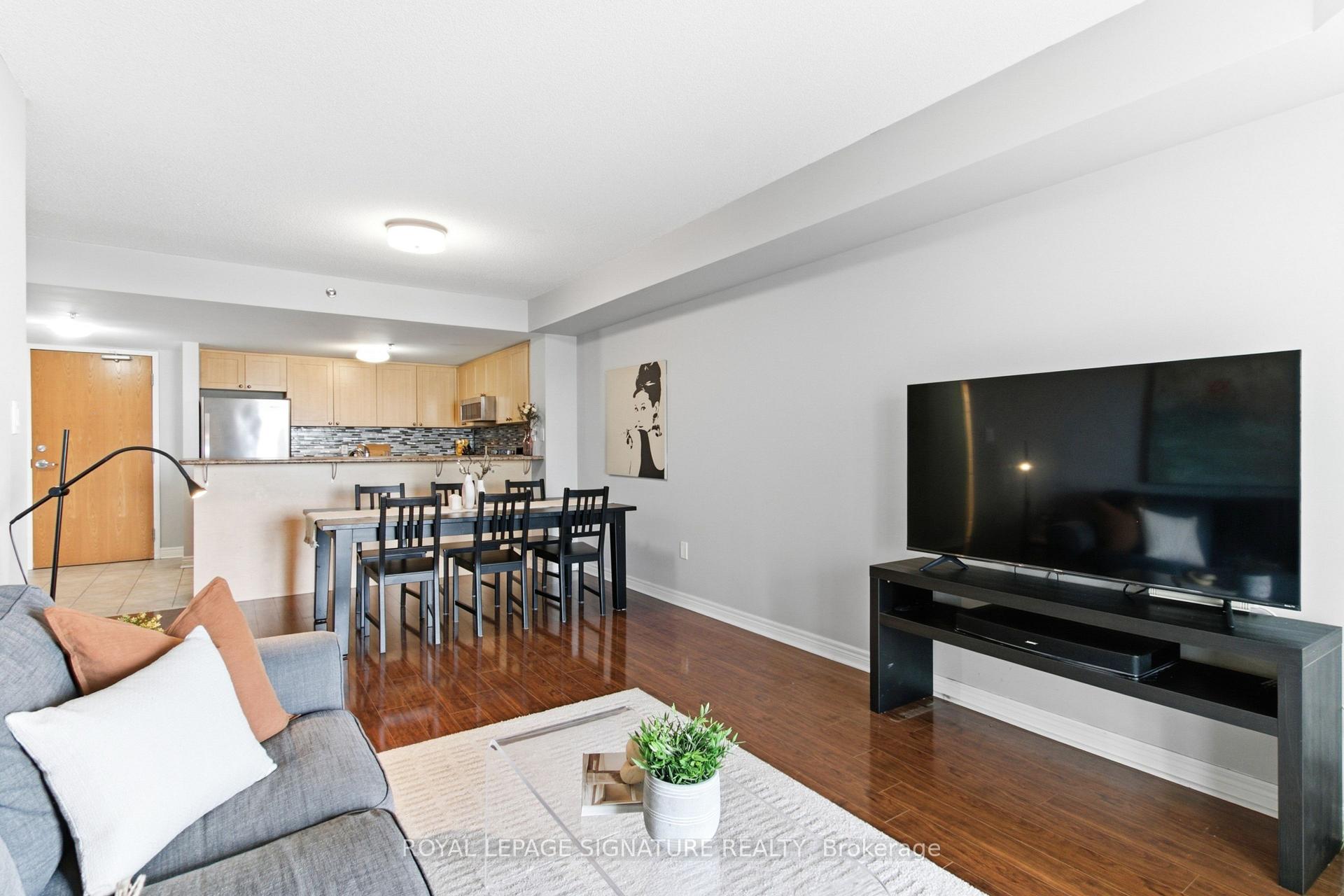 Photo 9 of Unit 407, 7428 Markham Road, Markham, Middlefield — HOMEH