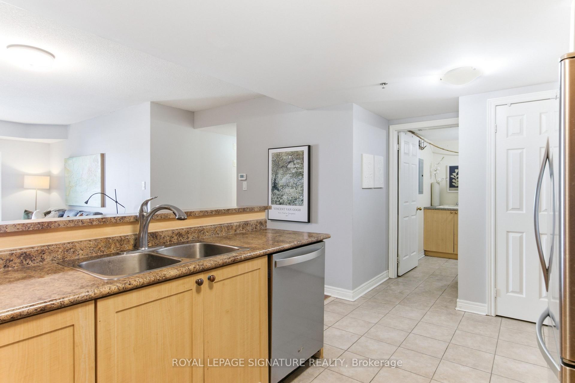 Photo 17 of Unit 407, 7428 Markham Road, Markham, Middlefield — HOMEH