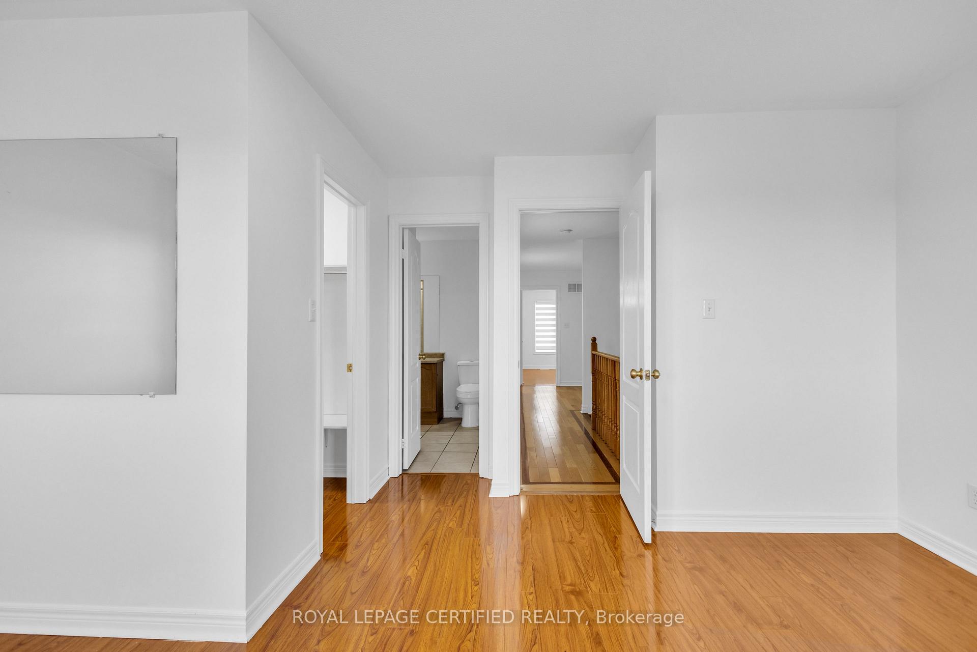 Photo 27 of 56 Pefferlaw Circle, Brampton, Bram West — HOMEH