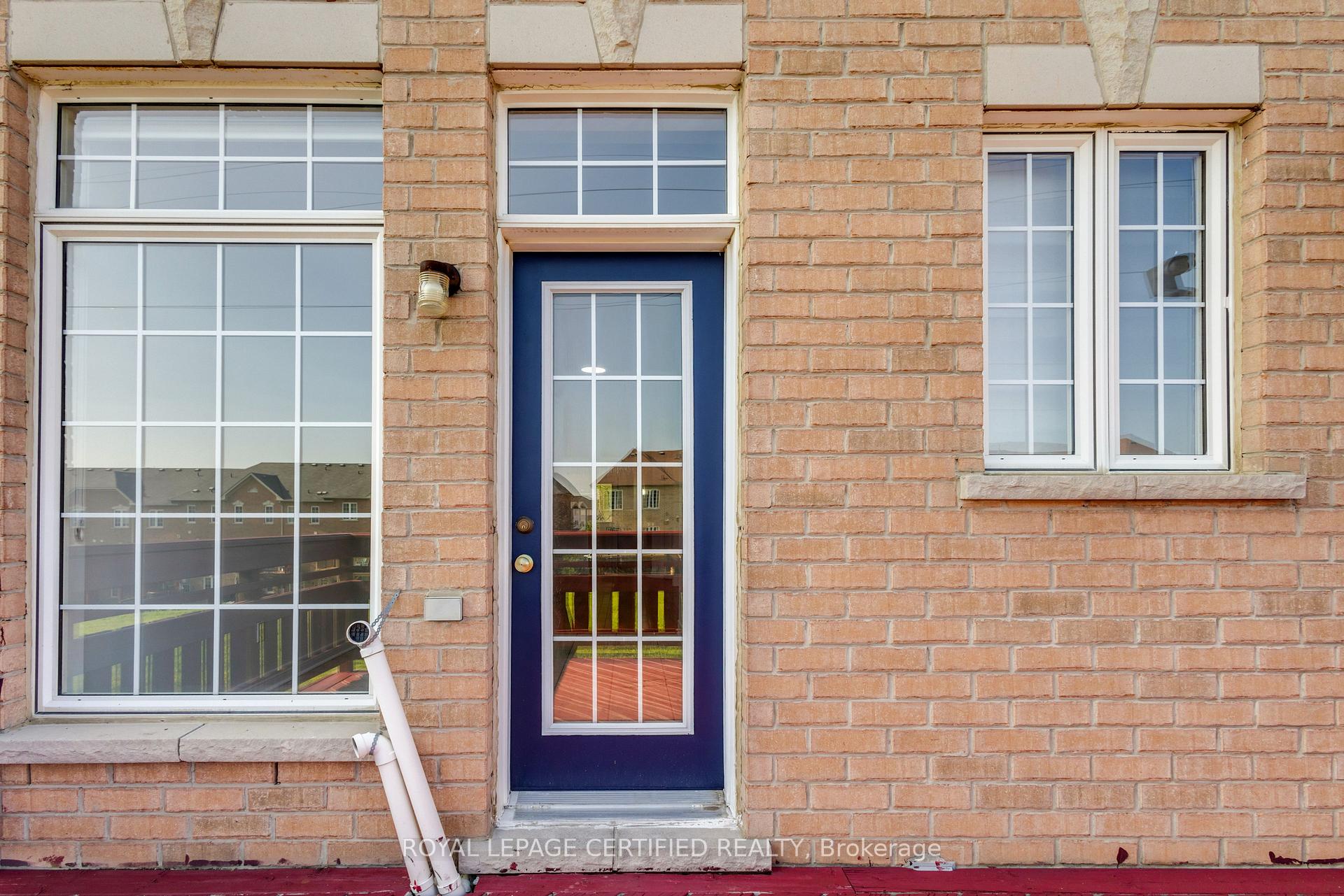 Photo 43 of 56 Pefferlaw Circle, Brampton, Bram West — HOMEH