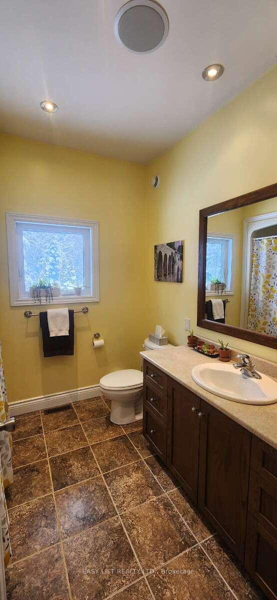 Photo 18 of 110 Monck Square, Laurentian Hills, Chalk River and Laurentian Hills South — HOMEH