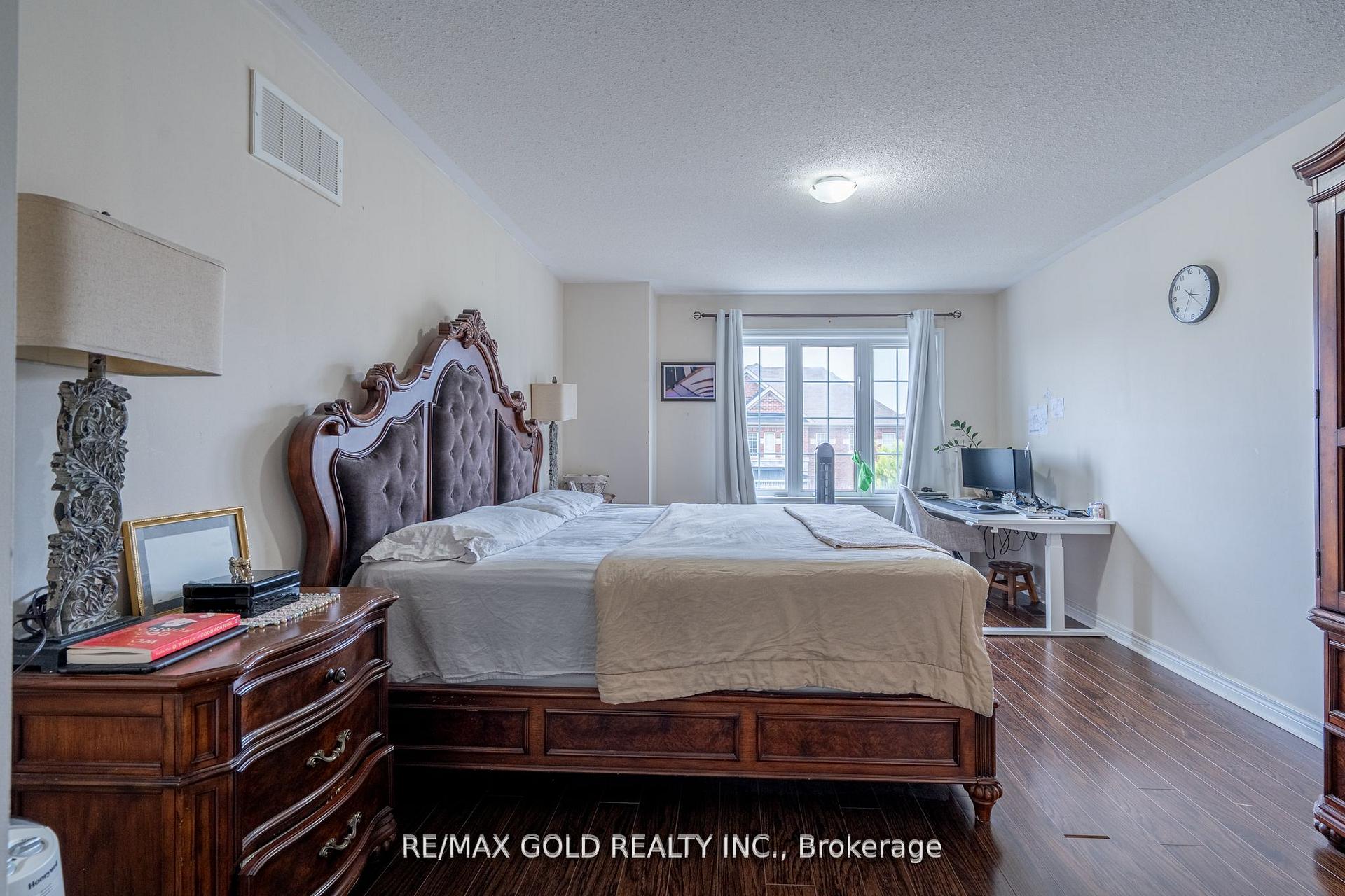 Photo 15 of 65 Villadowns Trail, Brampton, Sandringham-Wellington North — HOMEH
