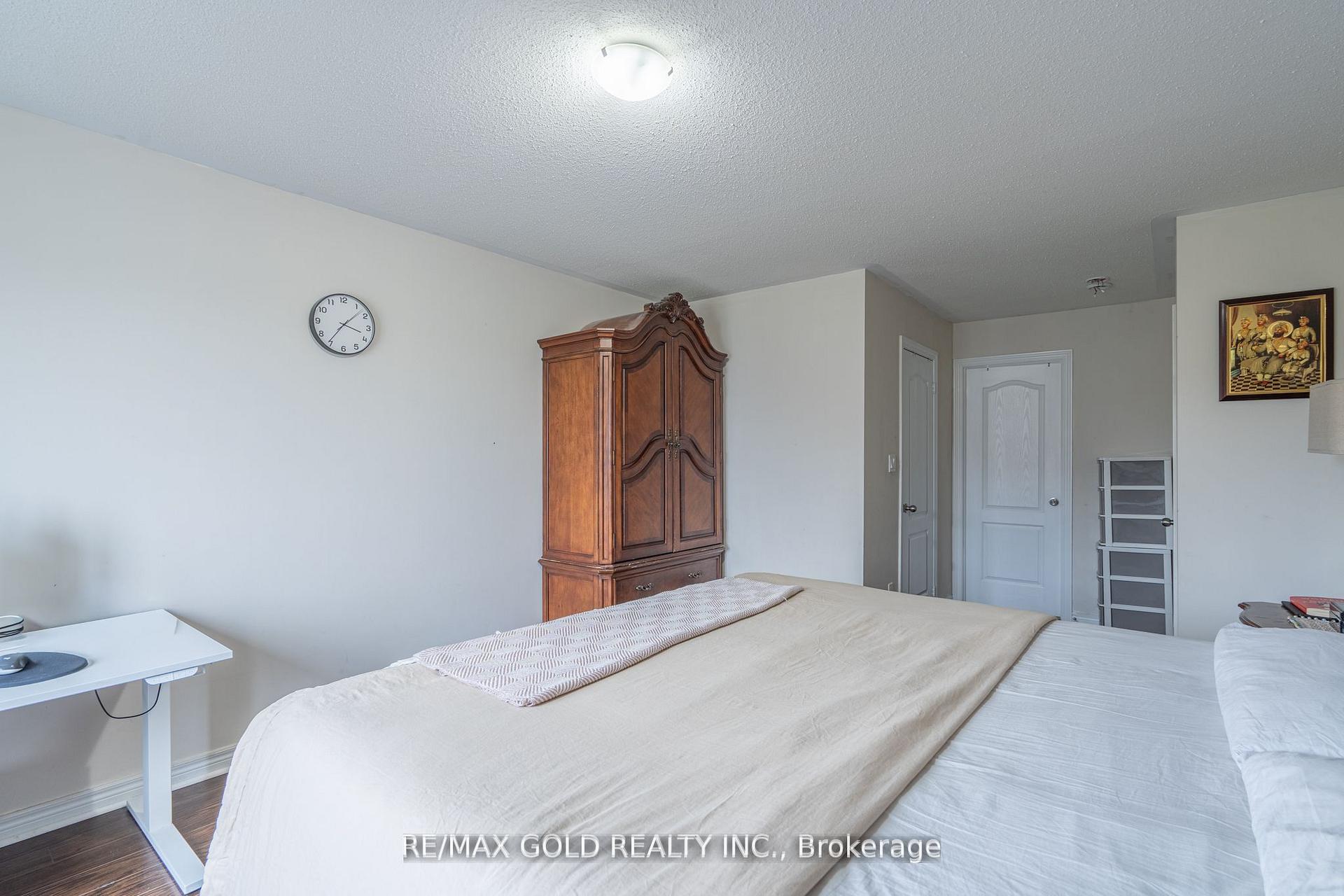 Photo 17 of 65 Villadowns Trail, Brampton, Sandringham-Wellington North — HOMEH