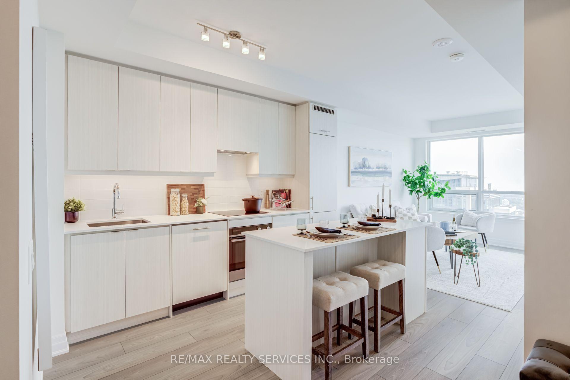 Front of Unit 3507, 36 Elm Drive