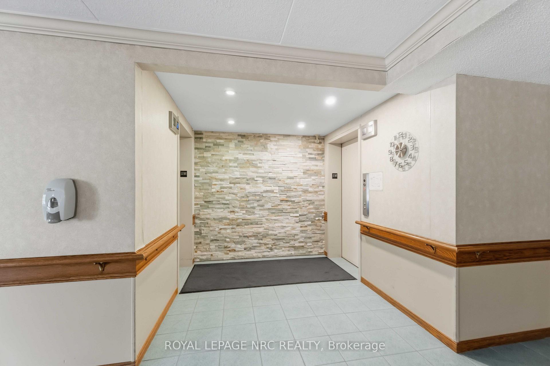 Photo 6 of Unit 220, 3420 Frederick Avenue, Lincoln, Lincoln-Jordan/Vineland — HOMEH