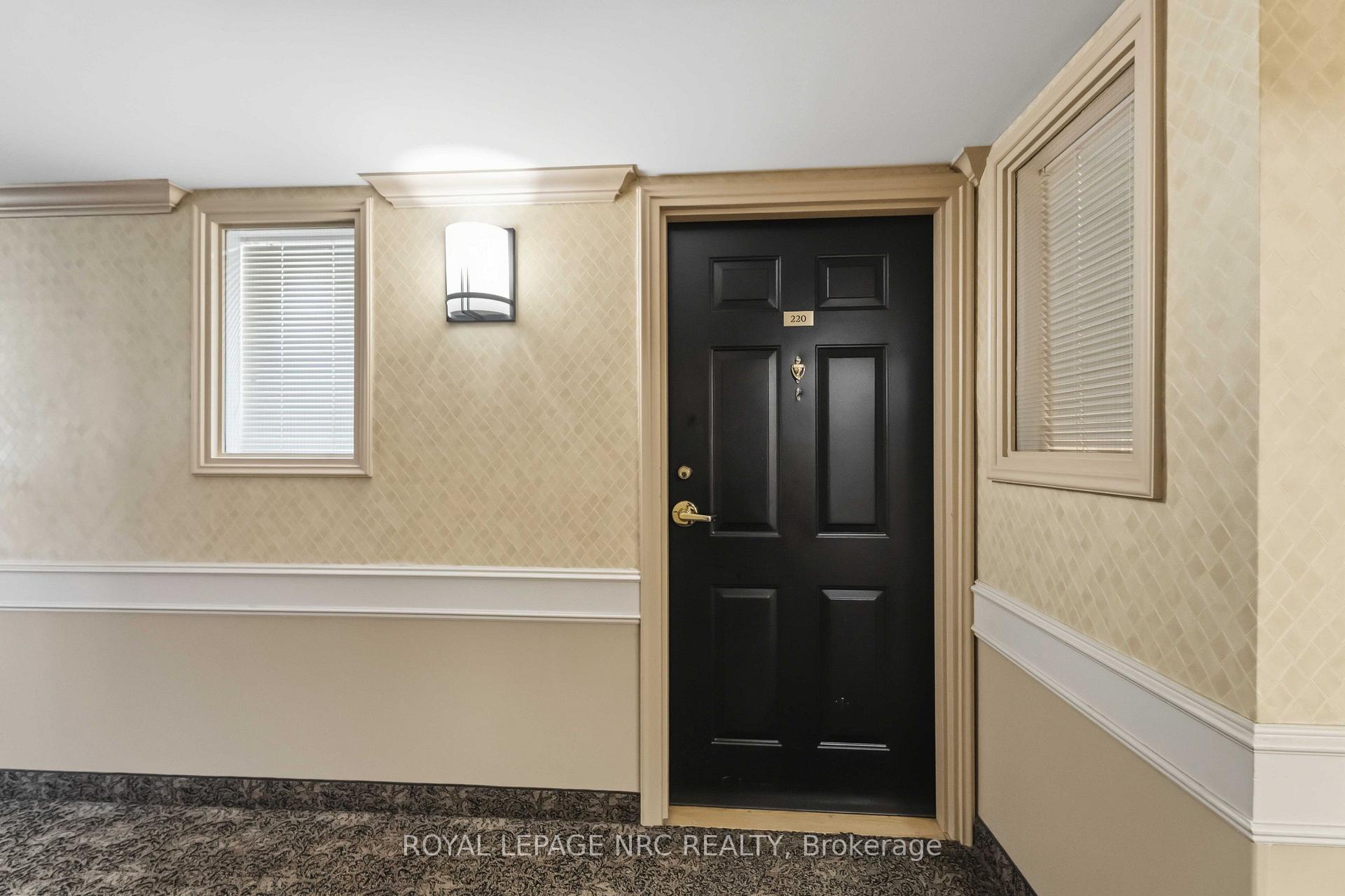Photo 8 of Unit 220, 3420 Frederick Avenue, Lincoln, Lincoln-Jordan/Vineland — HOMEH