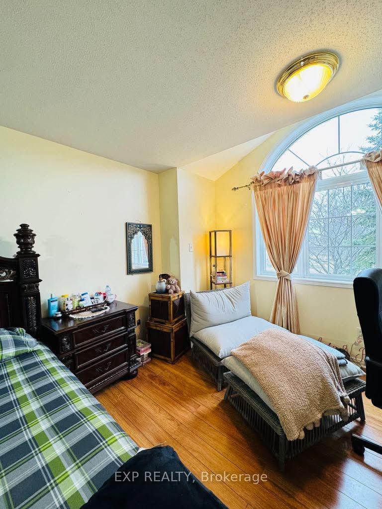 Photo 10 of 2086 Ricardo Street, Ottawa, Avalon East — HOMEH