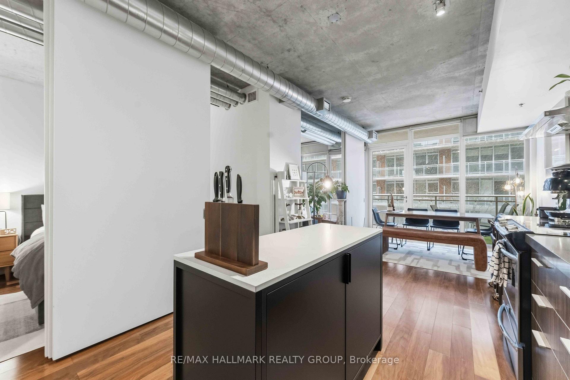 Photo 10 of Unit 313, 360 McLeod Street, Ottawa, Ottawa Centre — HOMEH
