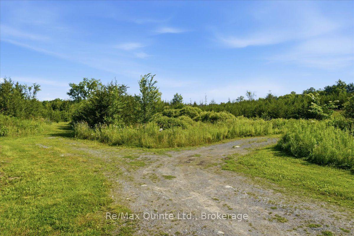 Photo 8 of 211 Maple Sugar Road, Tyendinaga, Tyendinaga Township — HOMEH