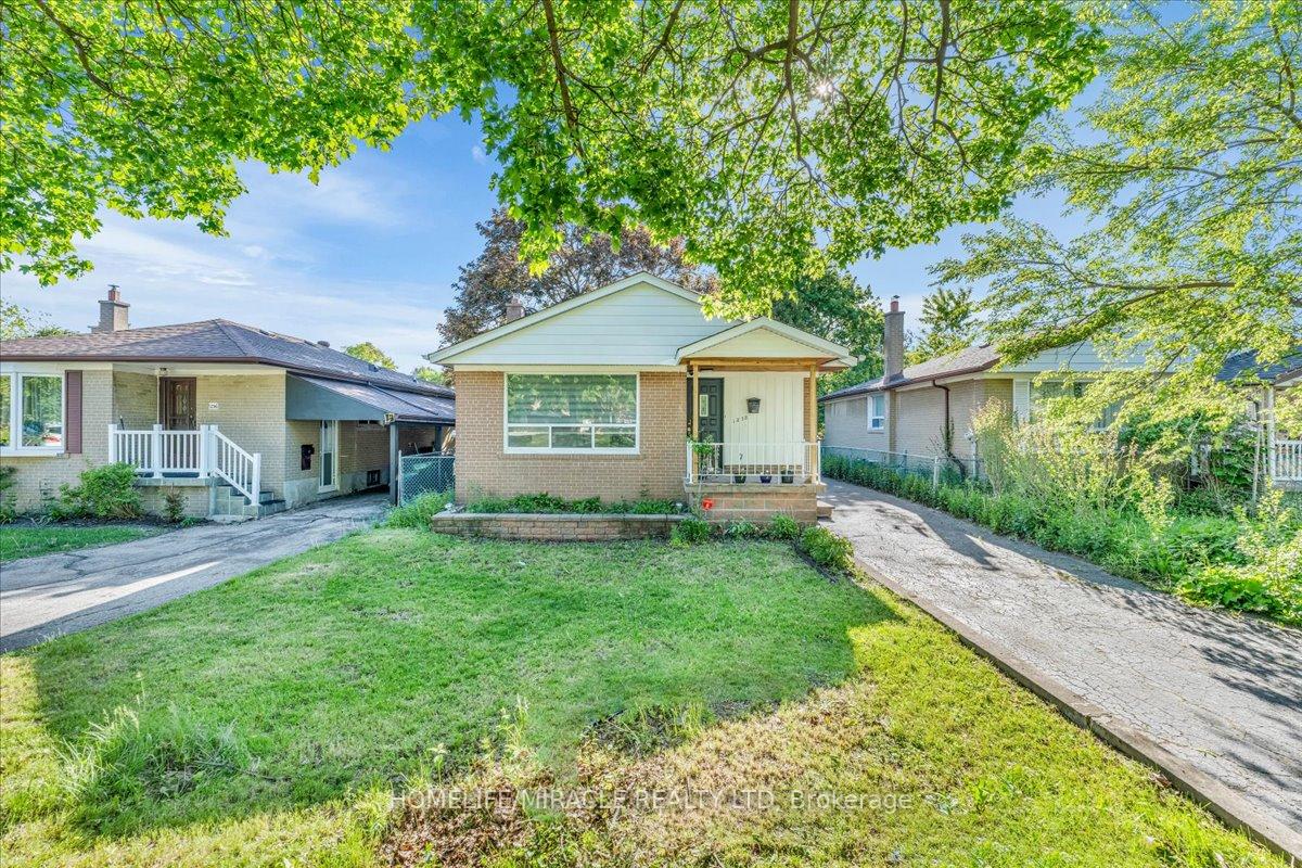 Photo 1 of 1238 Pharmacy Avenue, Scarborough, Wexford-Maryvale — HOMEH