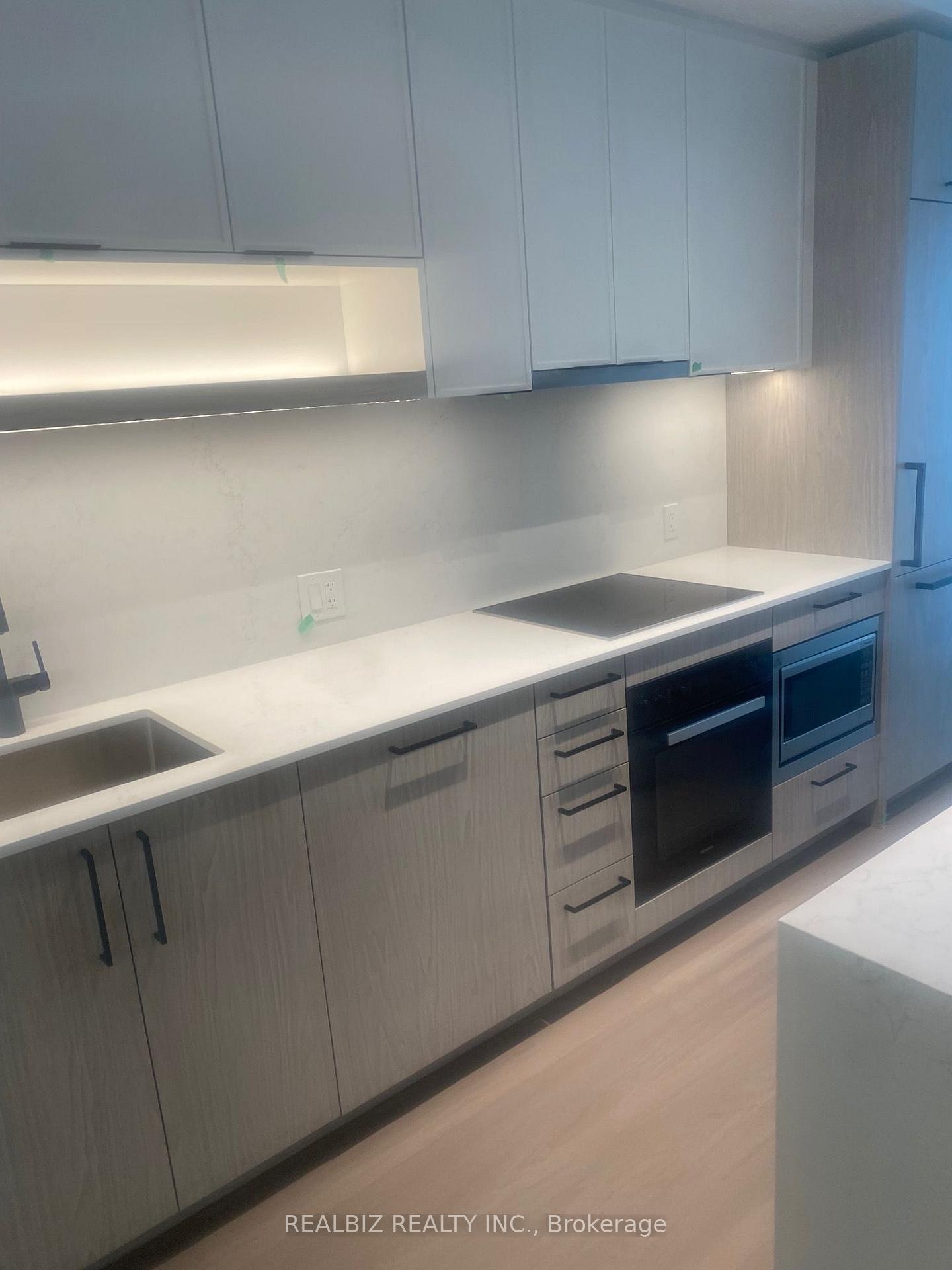 Photo 5 of Unit 628, 91 Montclair Avenue, Toronto, Forest Hill South — HOMEH