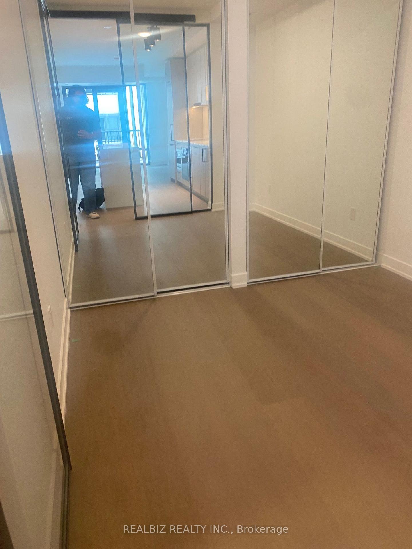 Photo 8 of Unit 628, 91 Montclair Avenue, Toronto, Forest Hill South — HOMEH
