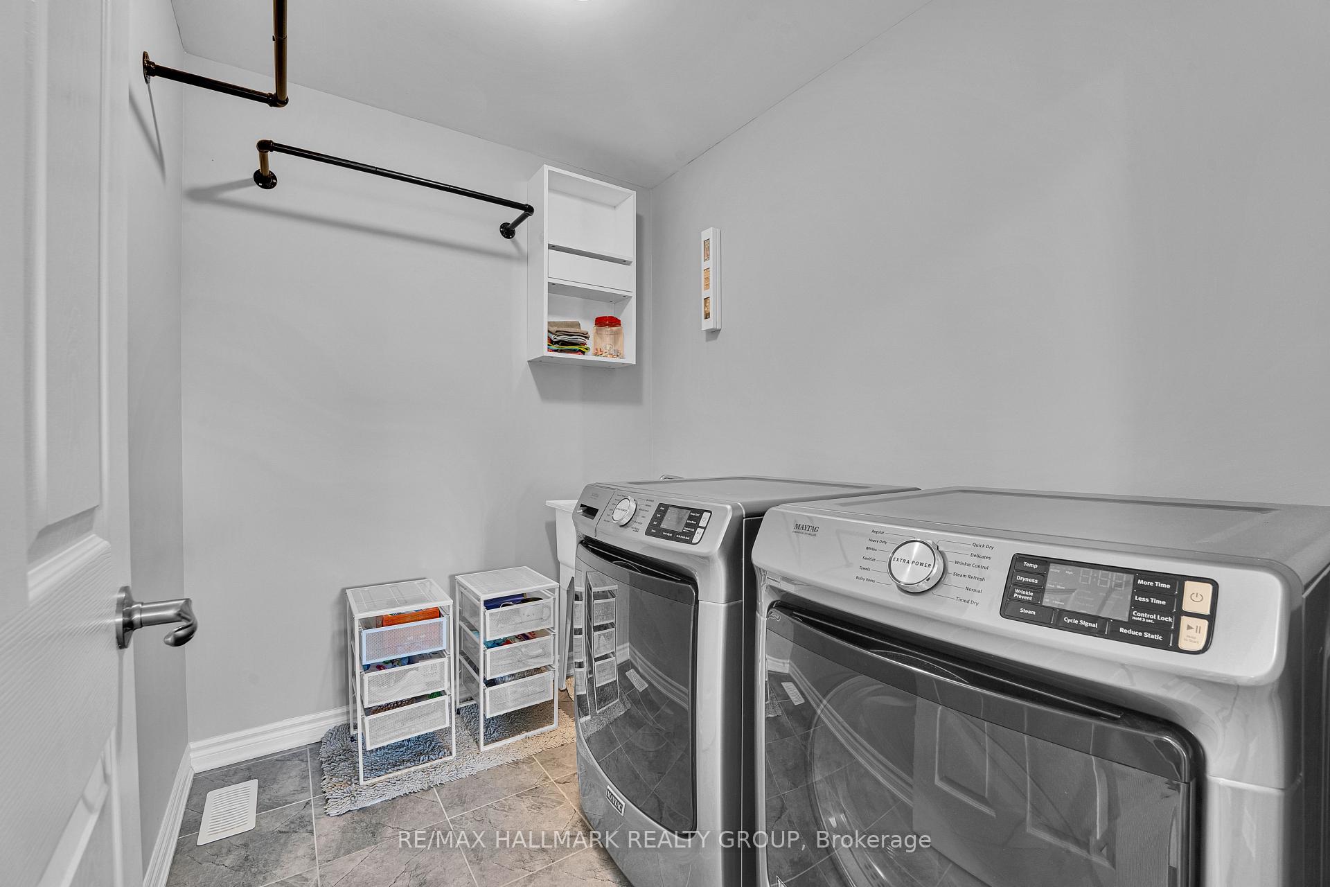 Photo 27 of 305 Sweetclover Way, Ottawa, Avalon West — HOMEH