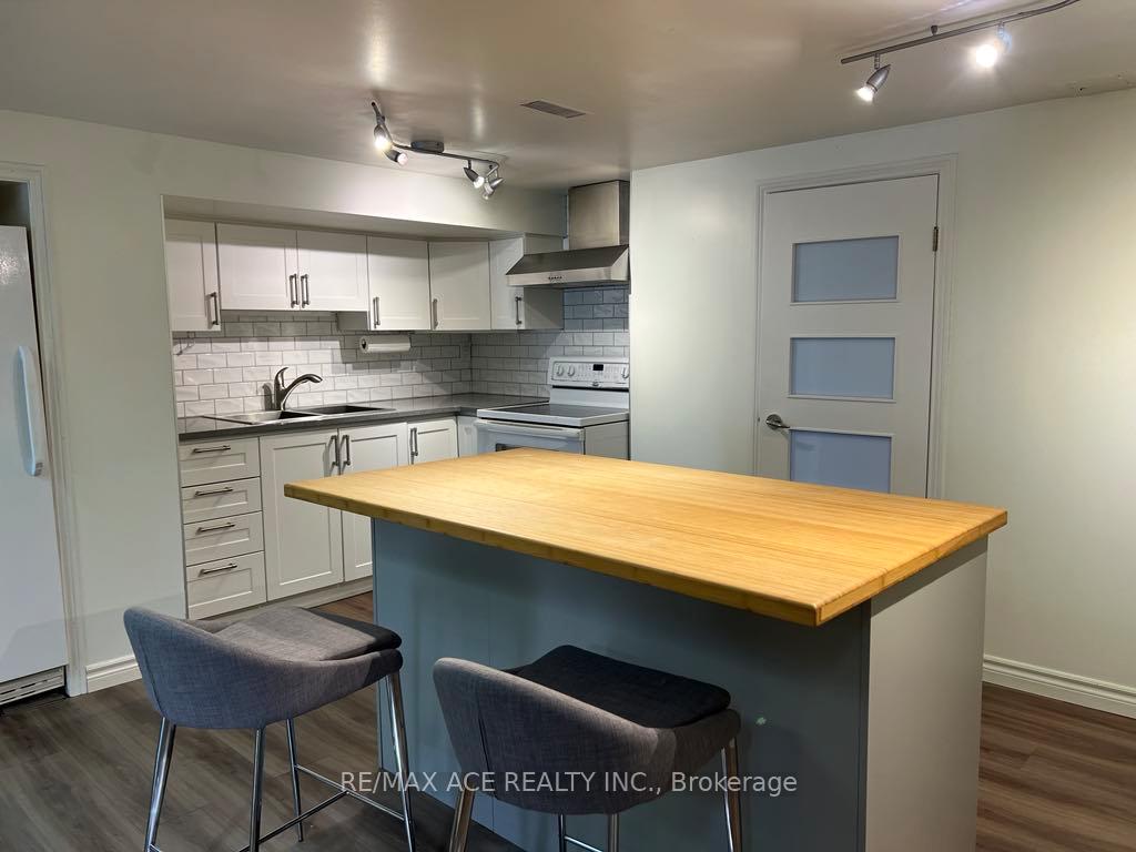 Photo 6 of Unit Bsmt, 16 Marta Avenue, Scarborough, Clairlea-Birchmount — HOMEH
