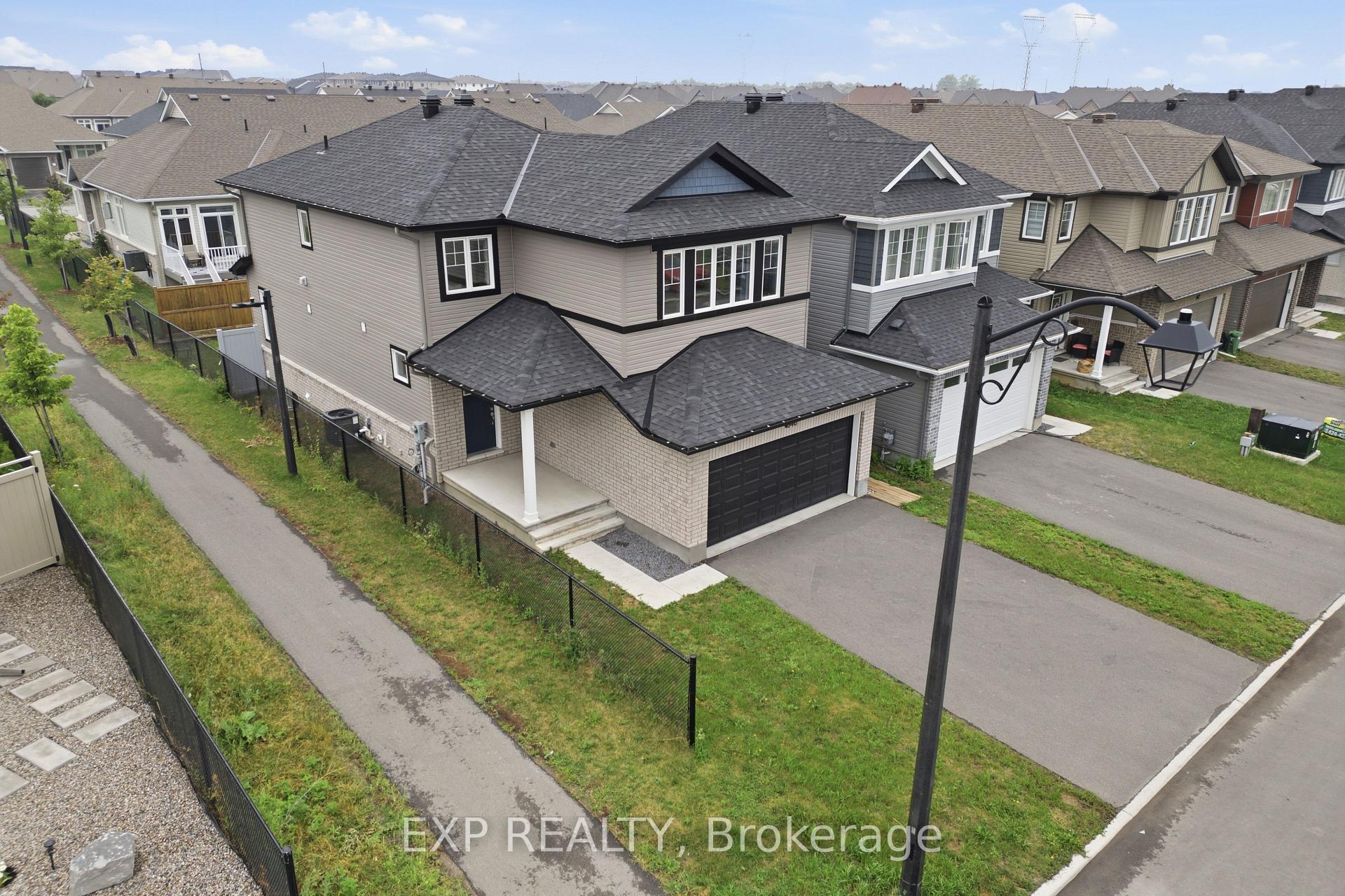 Photo 3 of 846 Sendero Way, Ottawa, Remainder of Stittsville & Area — HOMEH