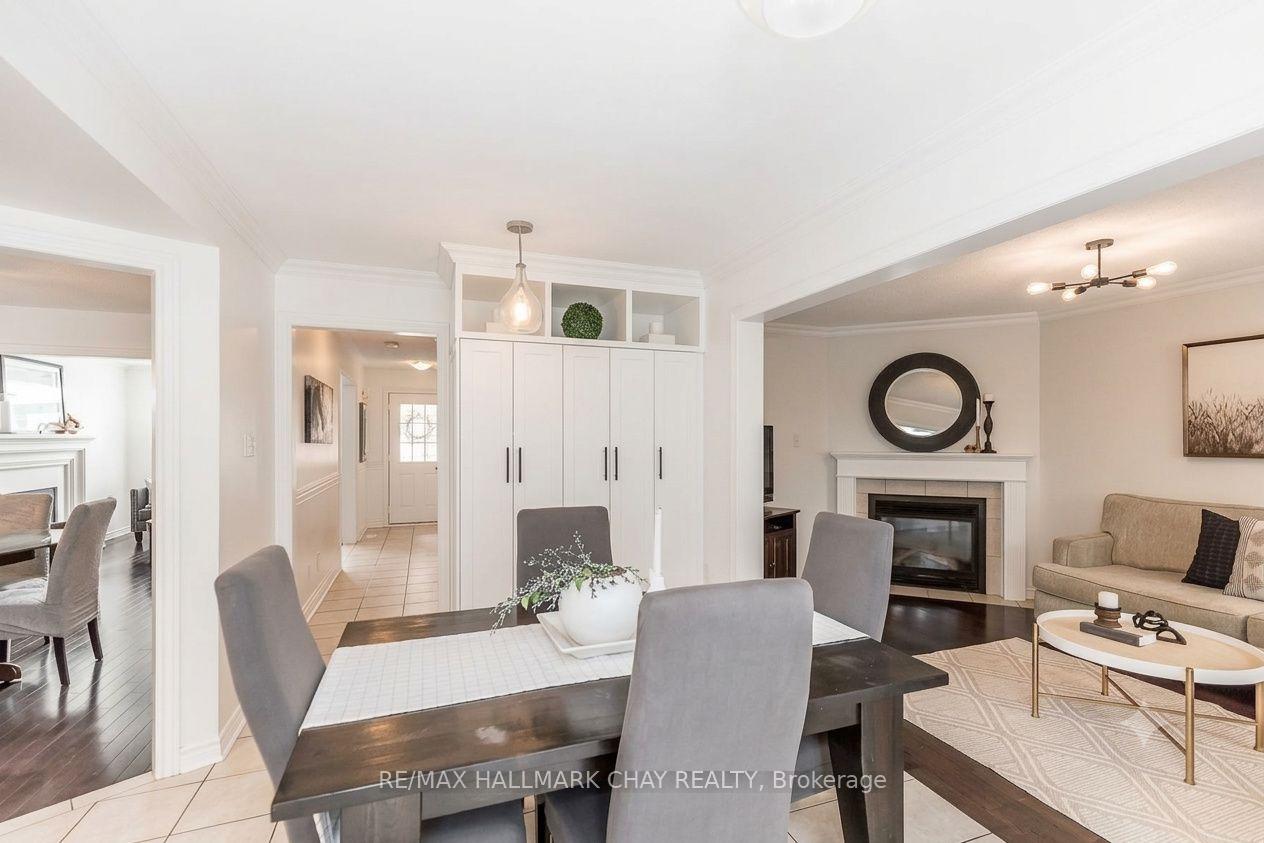 Photo 11 of 69 Kenwell Crescent, Barrie, Holly — HOMEH