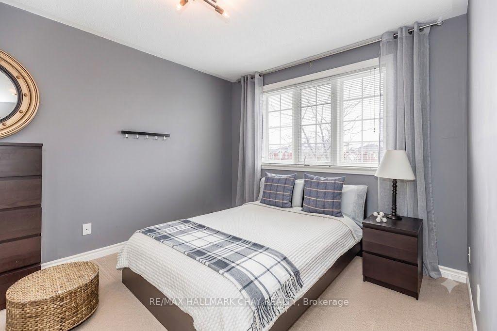 Photo 25 of 69 Kenwell Crescent, Barrie, Holly — HOMEH