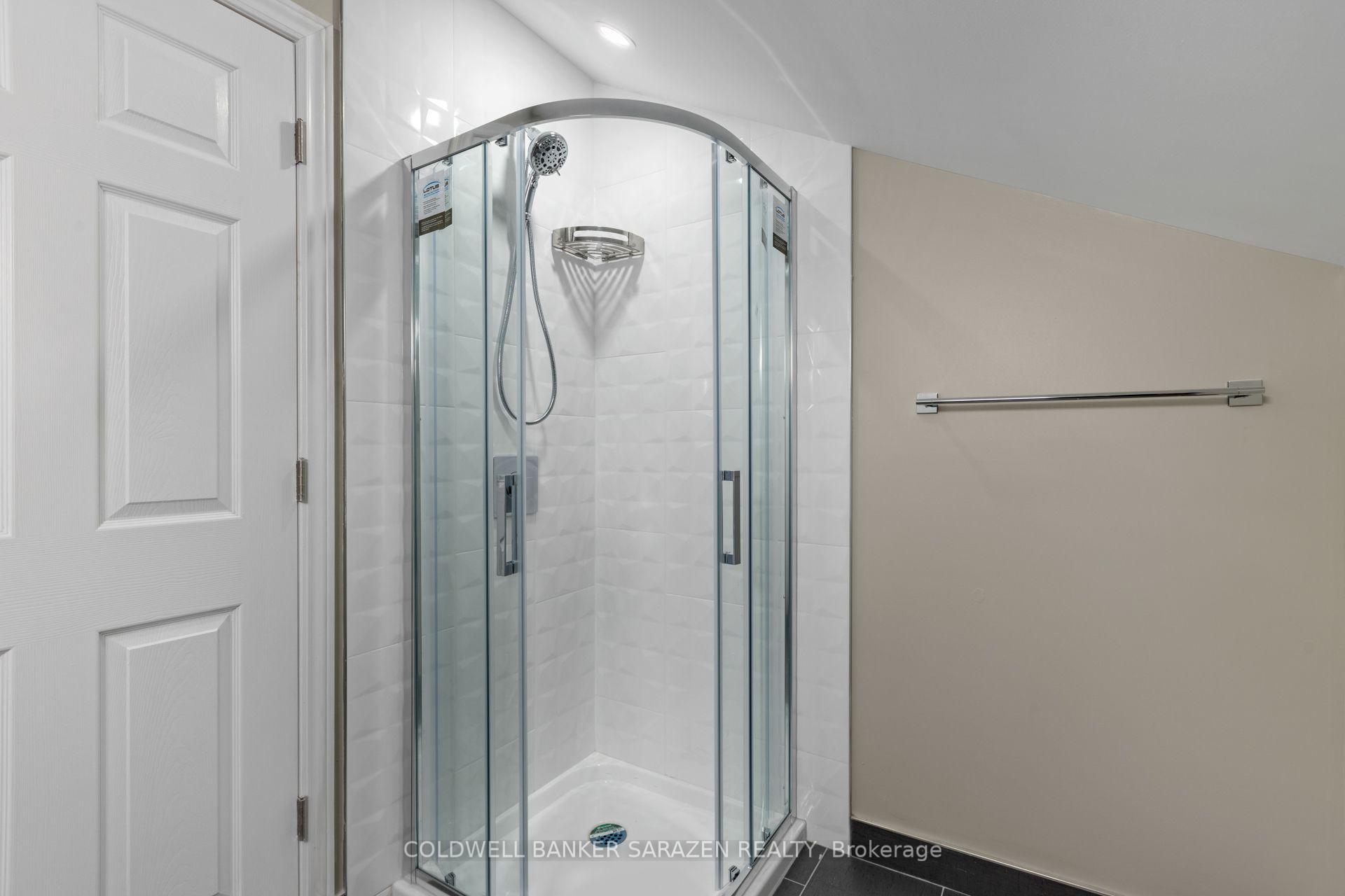 Photo 4 of Unit 2, 447 Green Avenue, Ottawa, Rockcliffe — HOMEH