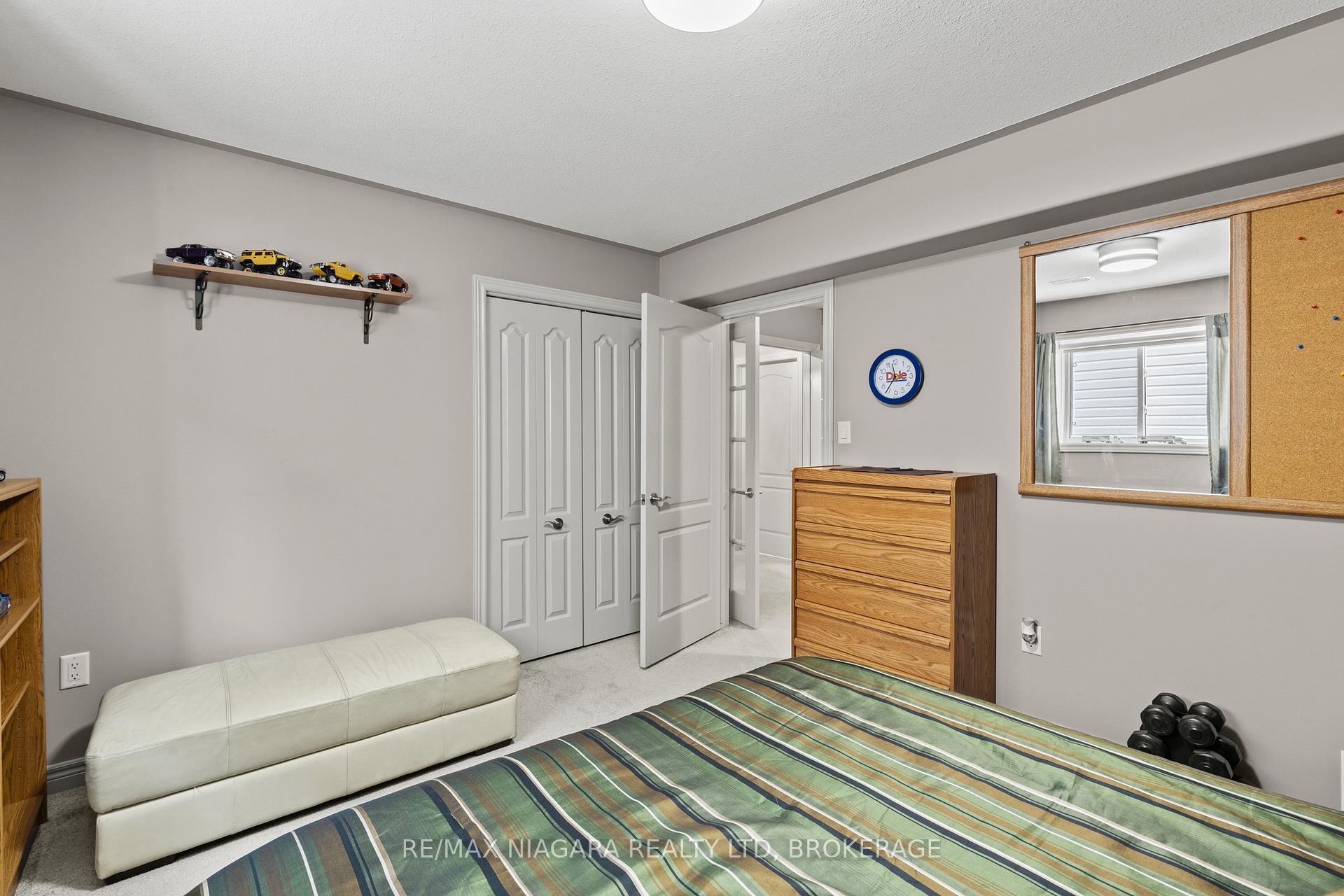 Photo 31 of 129 Wellbrook Avenue, Welland, Prince Charles — HOMEH