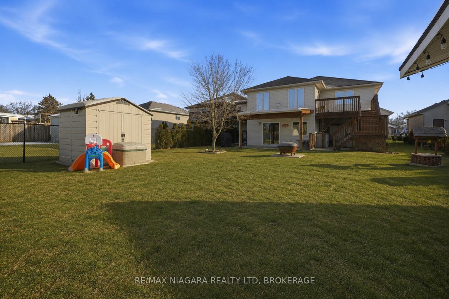 Photo 42 of 129 Wellbrook Avenue, Welland, Prince Charles — HOMEH