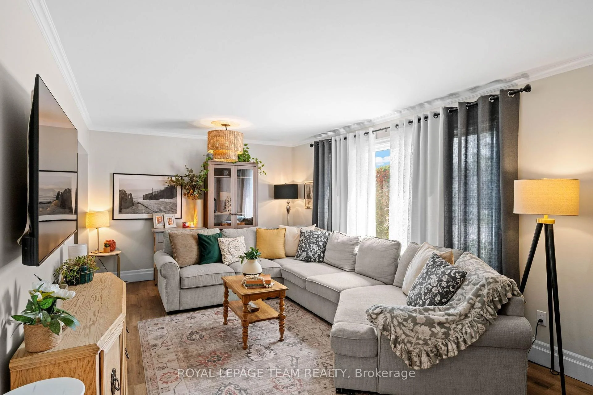Photo 7 of 286 James Street, Renfrew, Renfrew — HOMEH