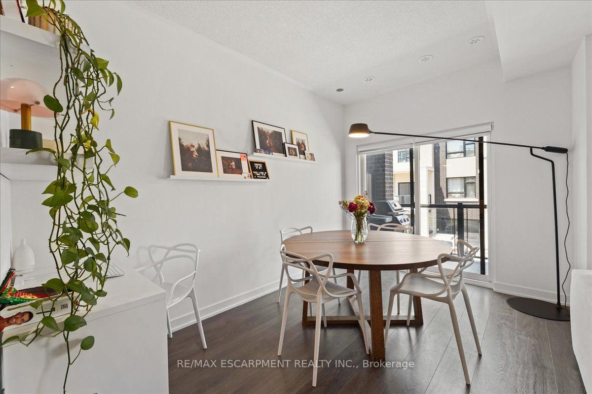 Photo 18 of Unit 37, 1121 Cooke Boulevard, Burlington, LaSalle — HOMEH