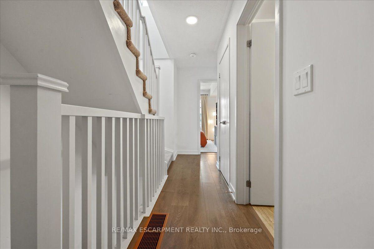 Photo 20 of Unit 37, 1121 Cooke Boulevard, Burlington, LaSalle — HOMEH
