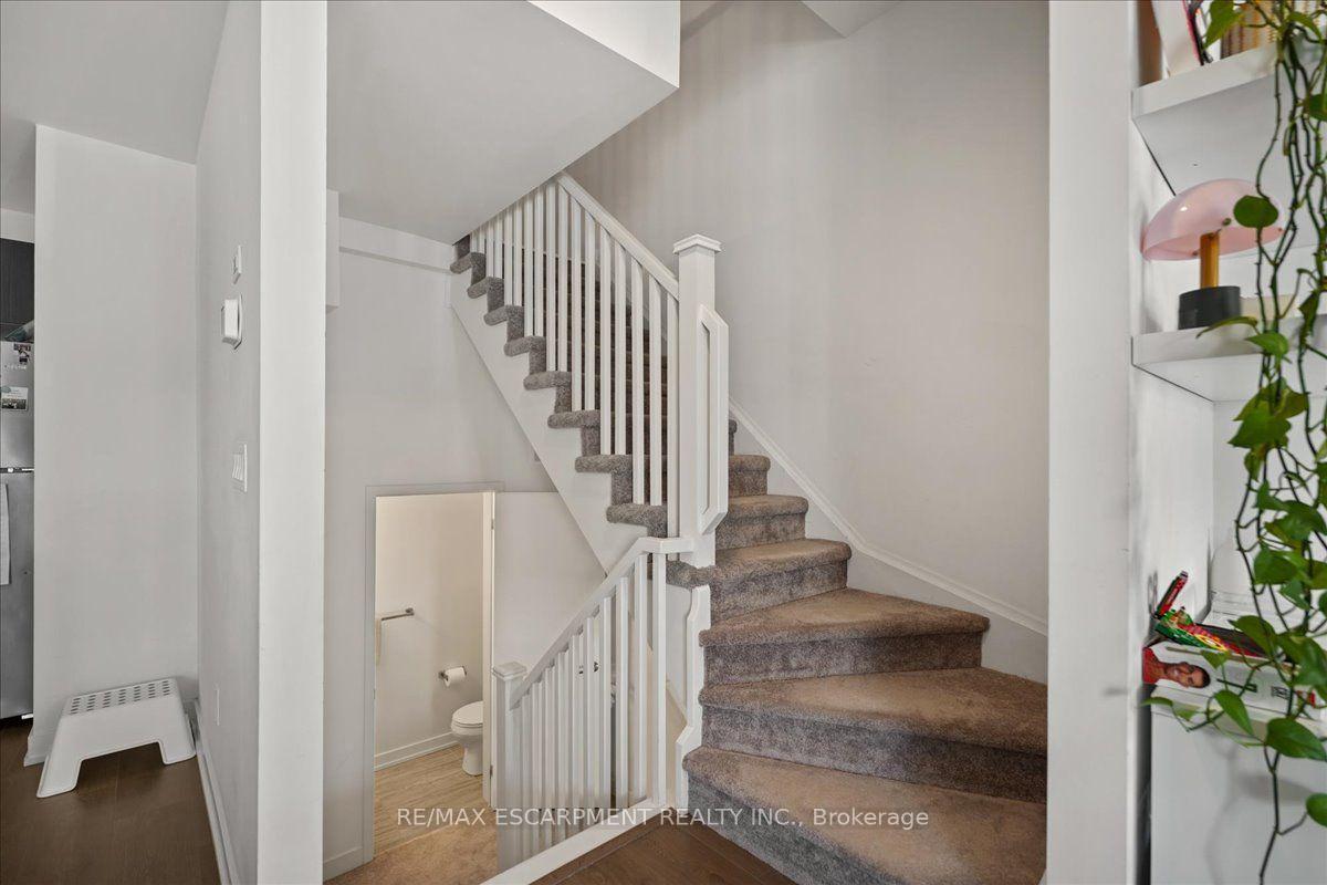 Photo 26 of Unit 37, 1121 Cooke Boulevard, Burlington, LaSalle — HOMEH