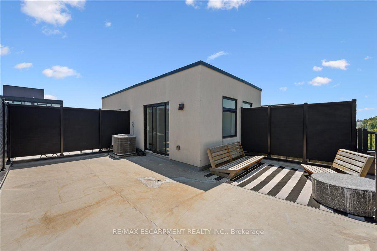 Photo 27 of Unit 37, 1121 Cooke Boulevard, Burlington, LaSalle — HOMEH