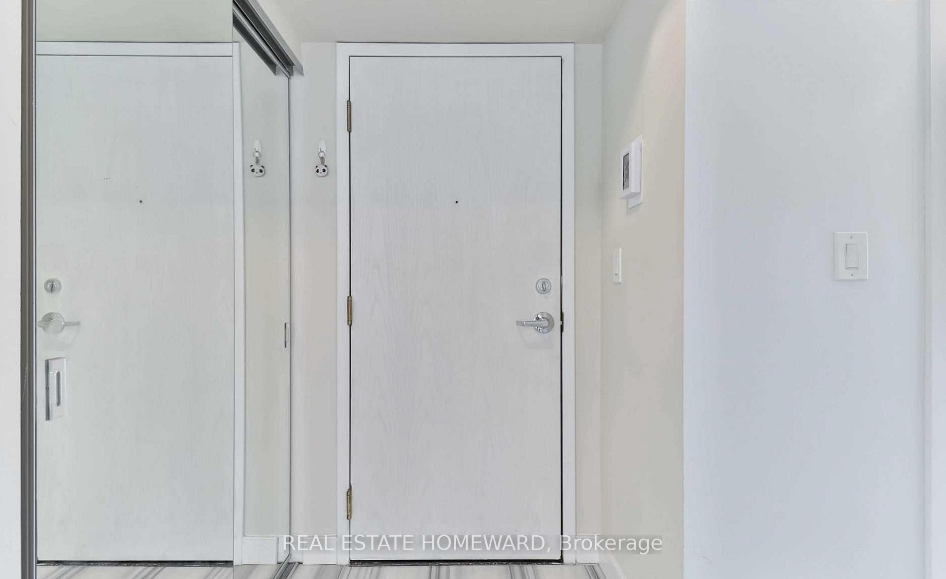 Photo 6 of Unit 406, 7 Carlton Street, Toronto, Church-Yonge Corridor — HOMEH
