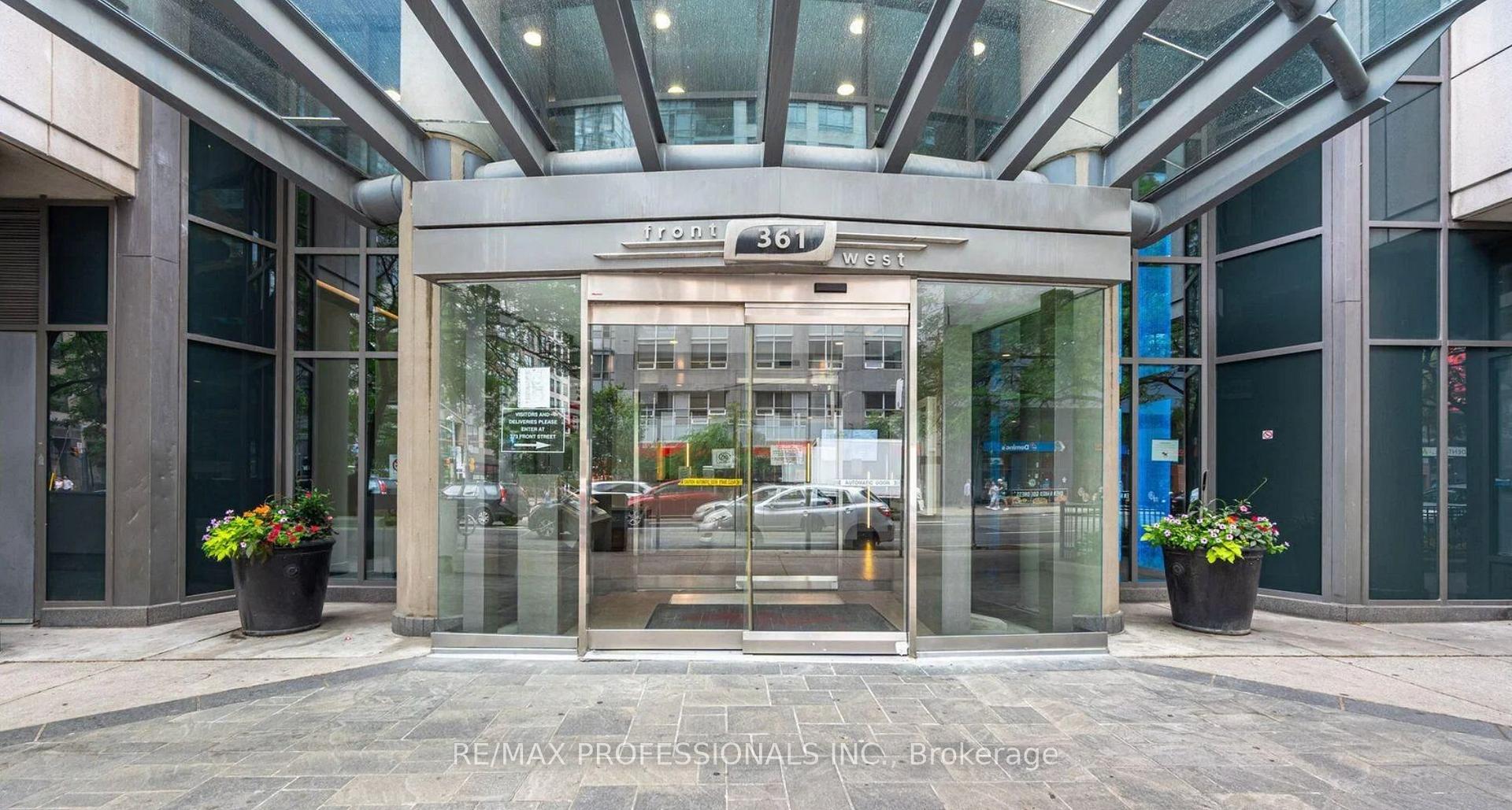 Photo 19 of Unit 802, 361 Front Street W, Toronto, Waterfront Communities — HOMEH