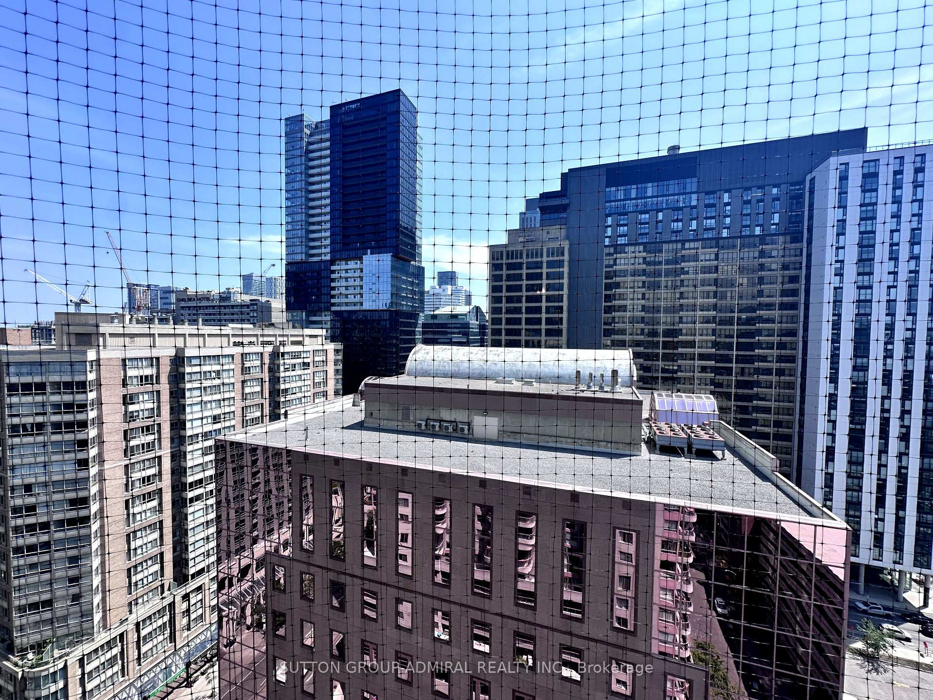 Photo 12 of Unit 2103, 736 Bay Street, Toronto, Bay Street Corridor — HOMEH